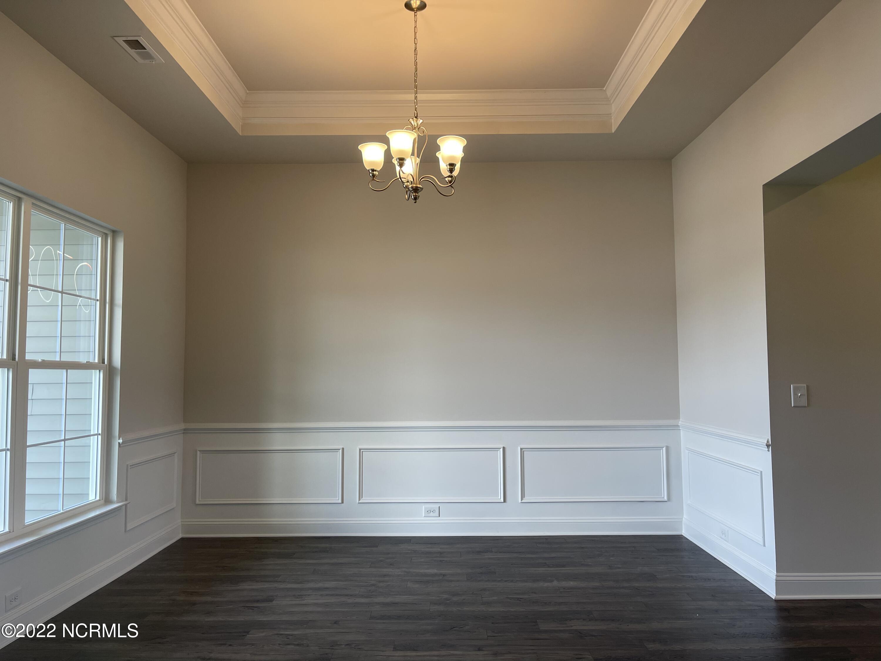 413 Lemonade Lane Property Photo 4