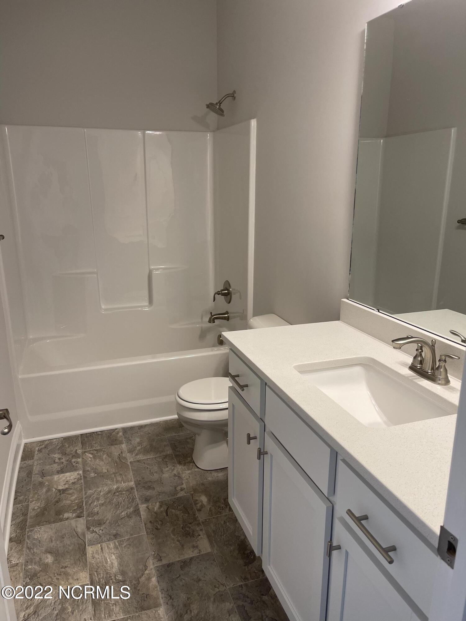 413 Lemonade Lane Property Photo 8