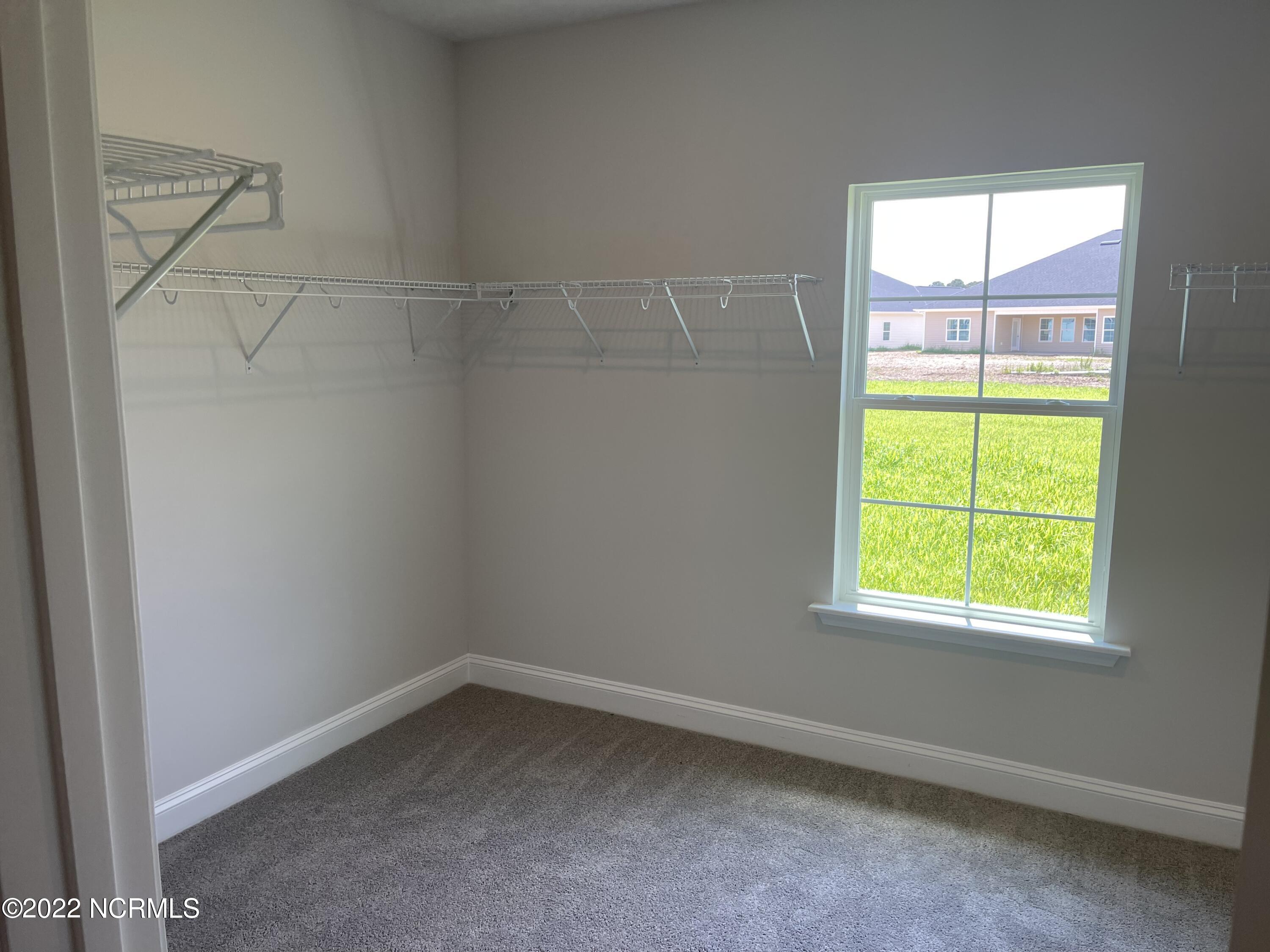 413 Lemonade Lane Property Photo 16