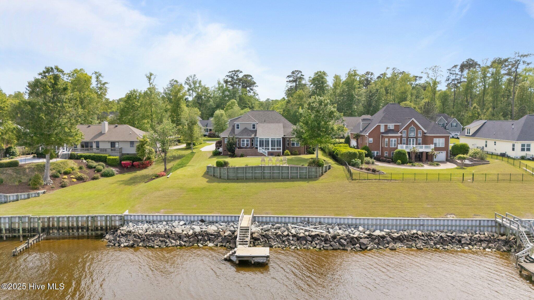 409 Neuse Harbour Boulevard Property Photo 7