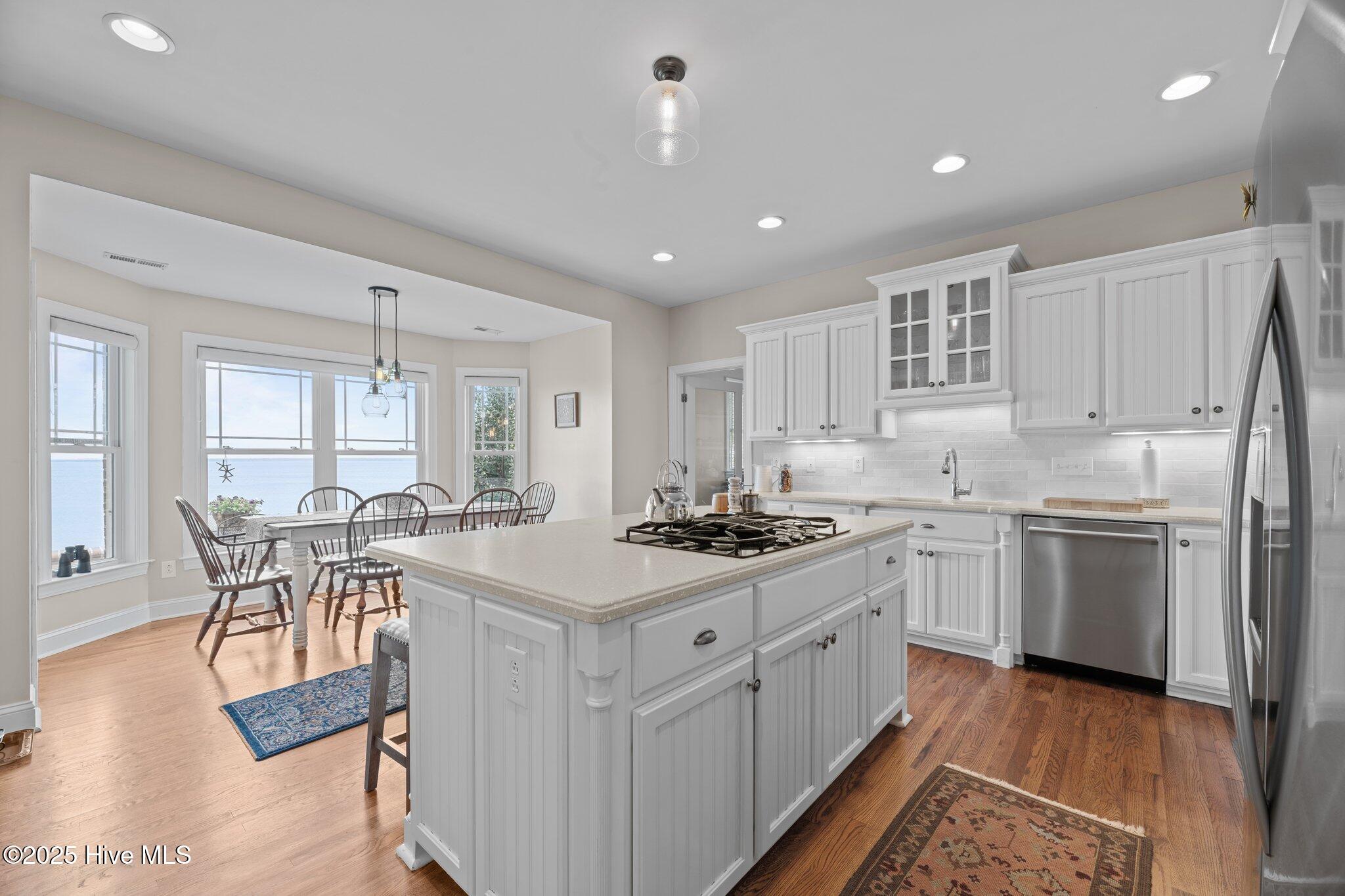409 Neuse Harbour Boulevard Property Photo 16