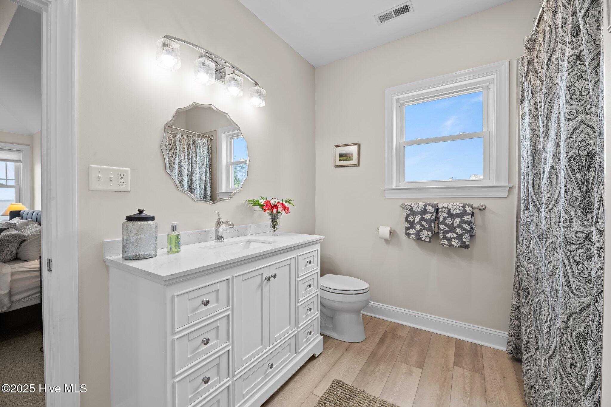 409 Neuse Harbour Boulevard Property Photo 34