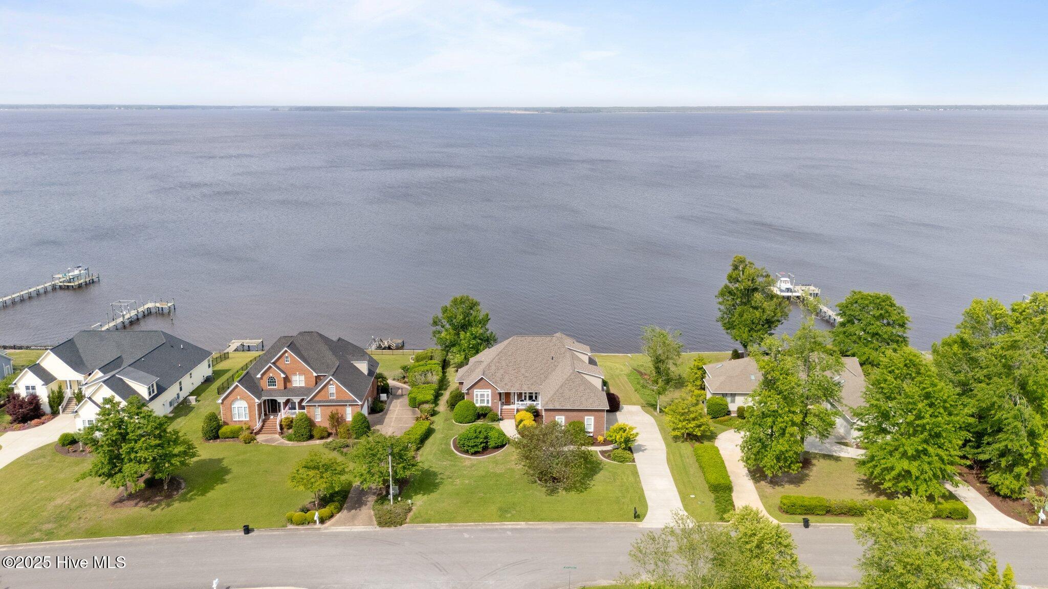 409 Neuse Harbour Boulevard Property Photo 57