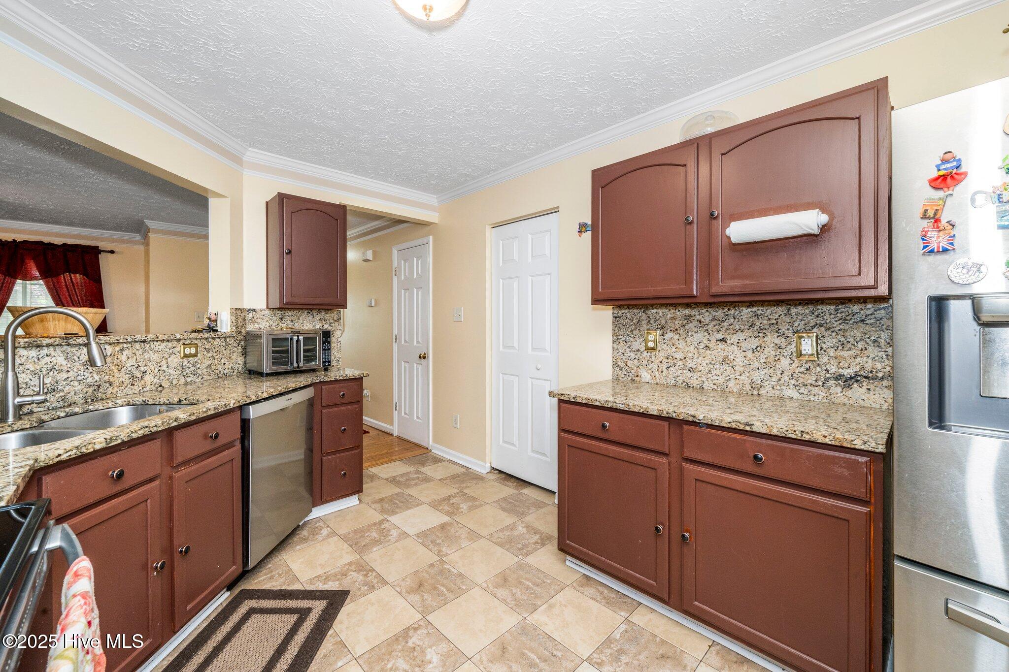 4125 Palafox Court Property Photo 10