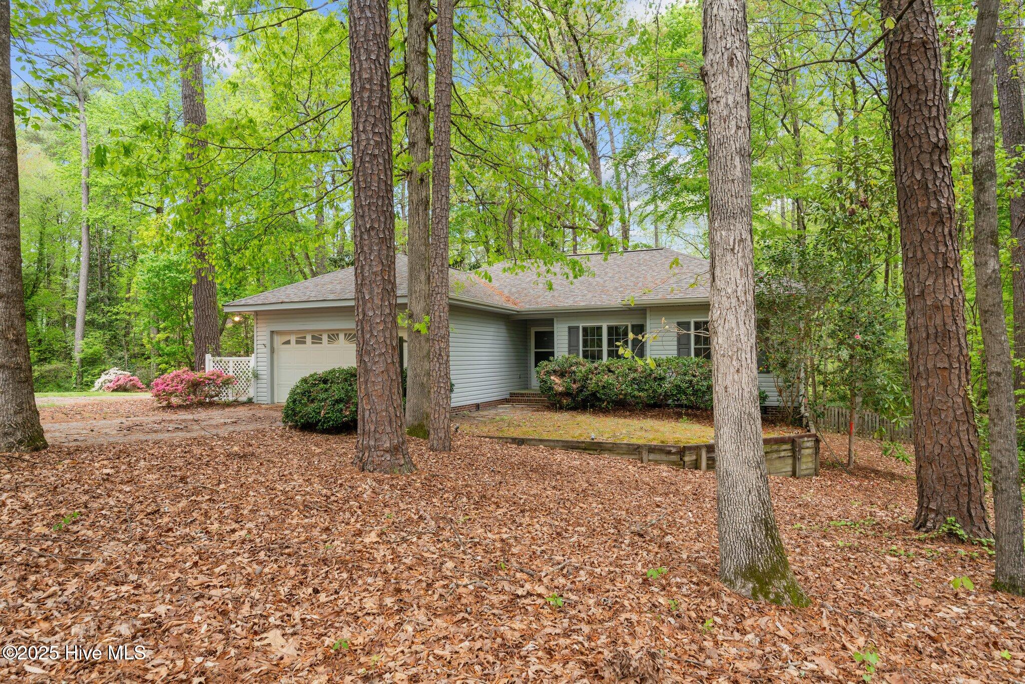2406 Overbrook Lane Property Photo