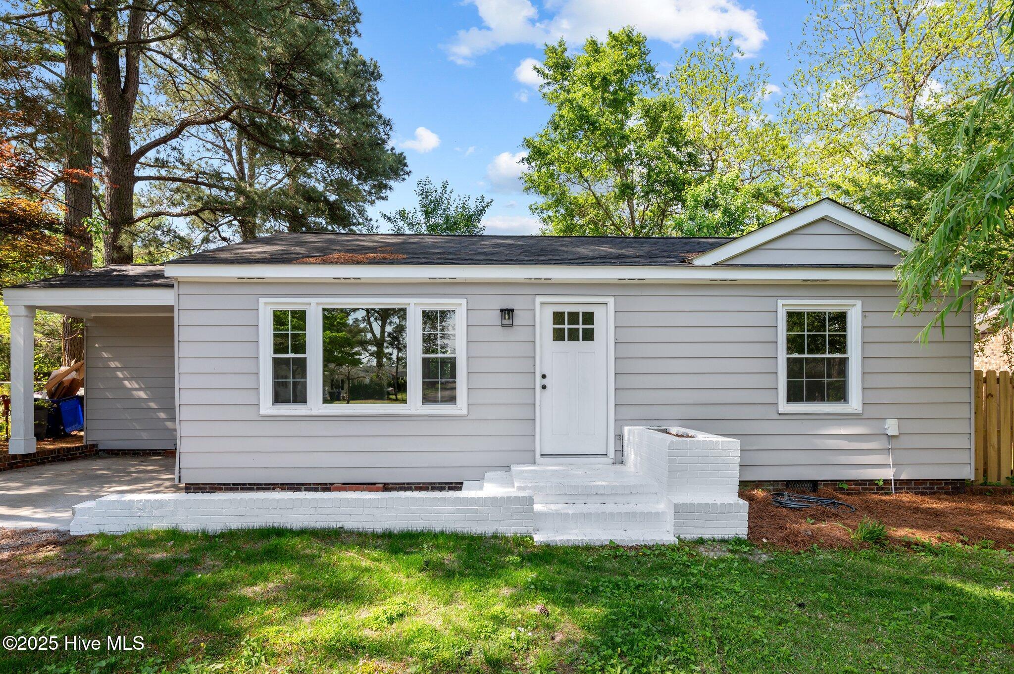 2818 Jefferson Drive Property Photo