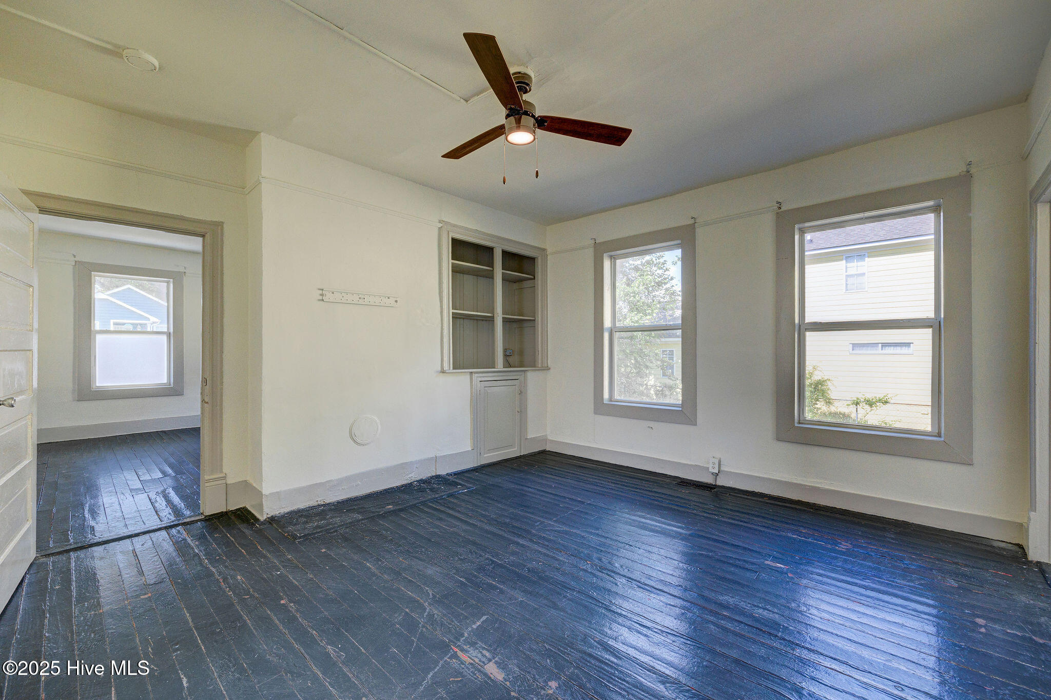 317 Wright Street Property Photo 16