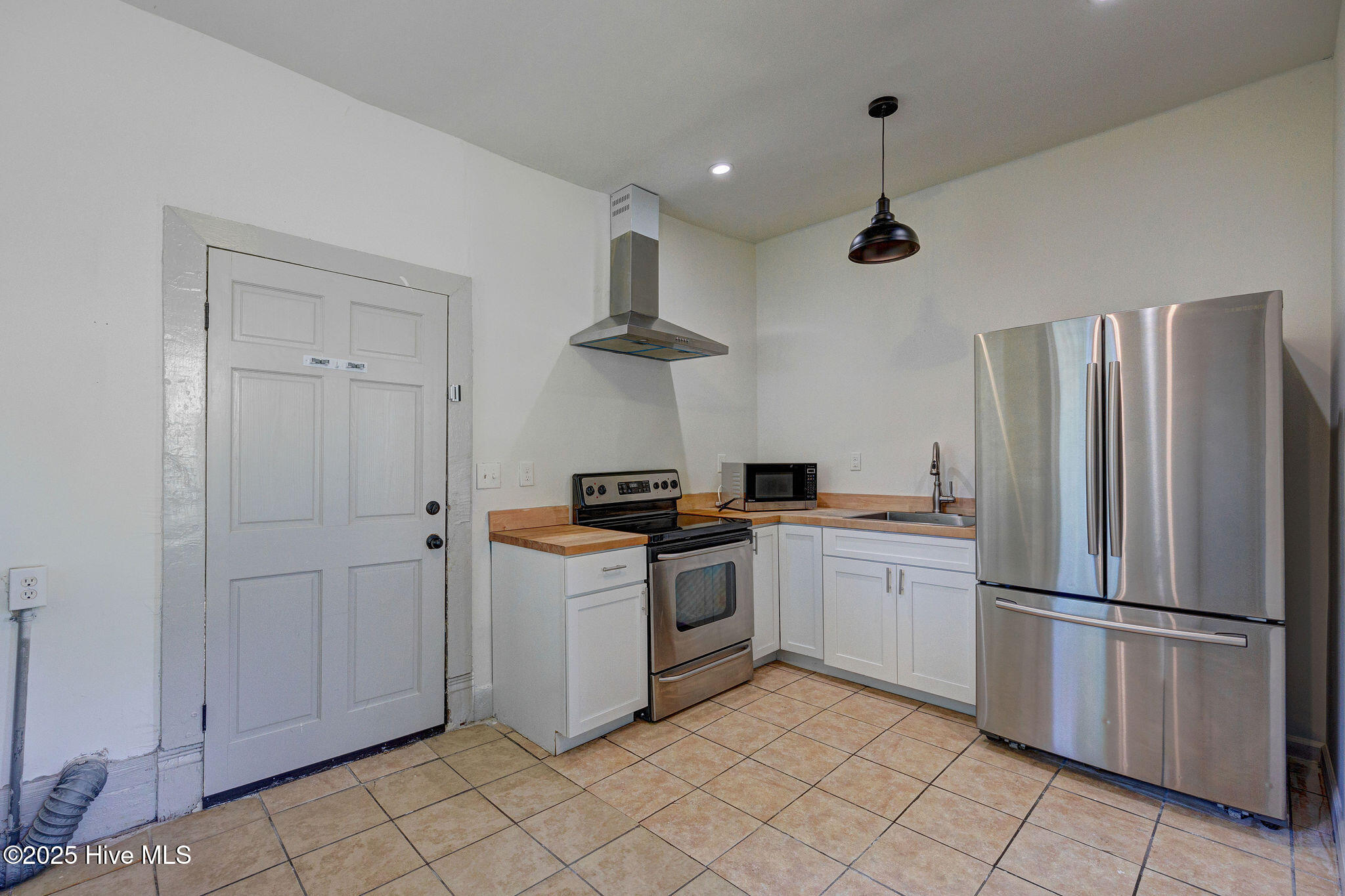 317 Wright Street Property Photo 19