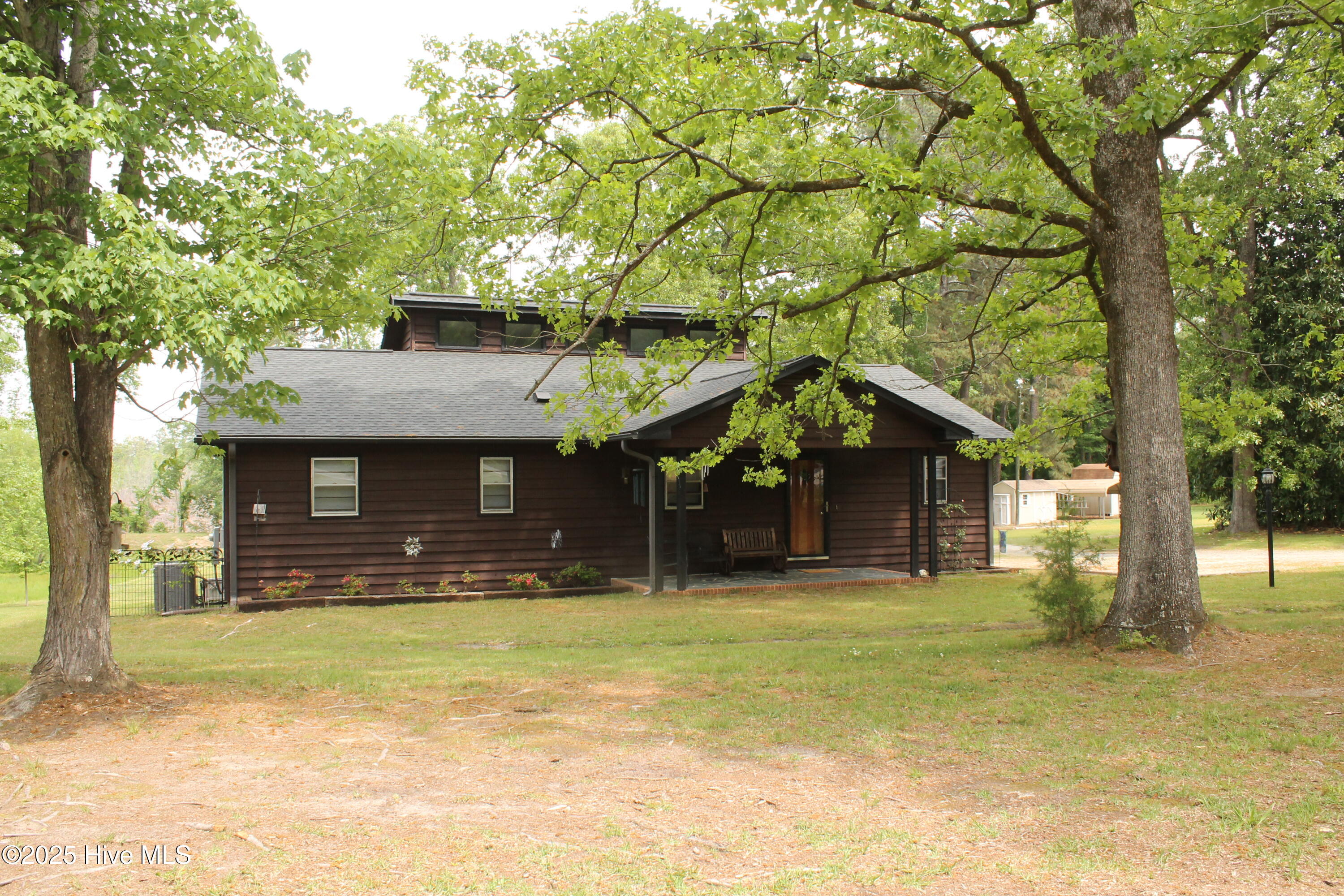 2732 Nc-24 Property Photo