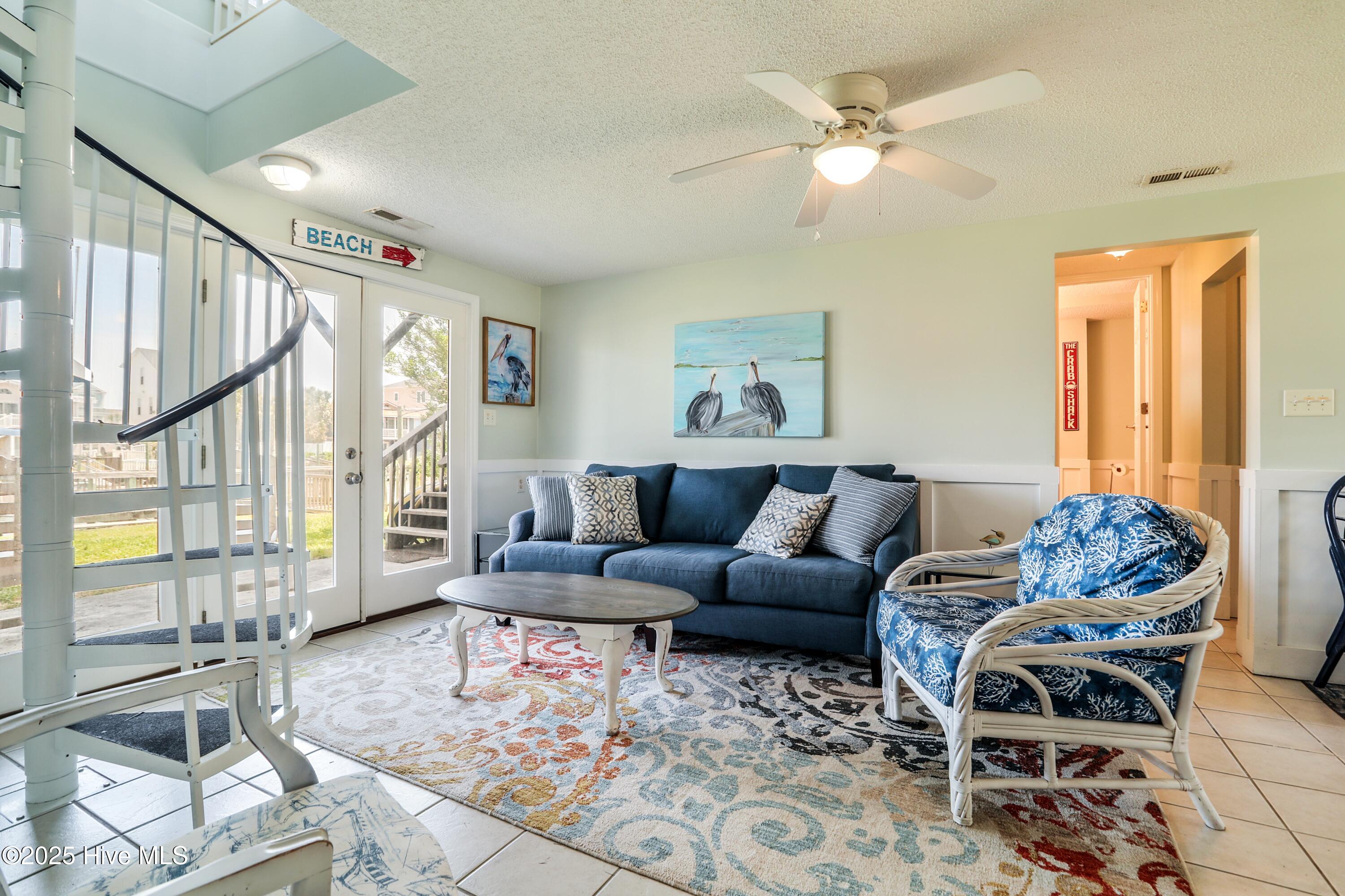128 Charlotte Street Property Photo 19