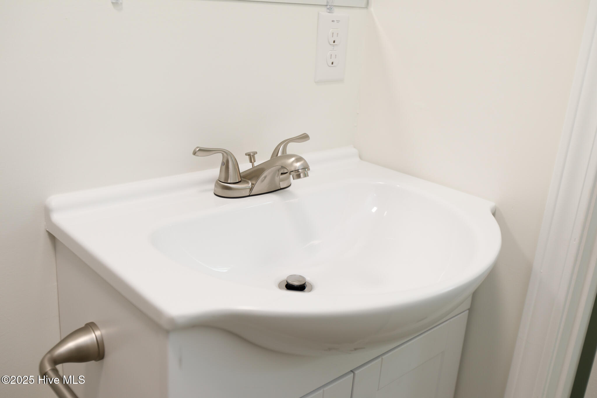 671 Forest Drive Property Photo 26