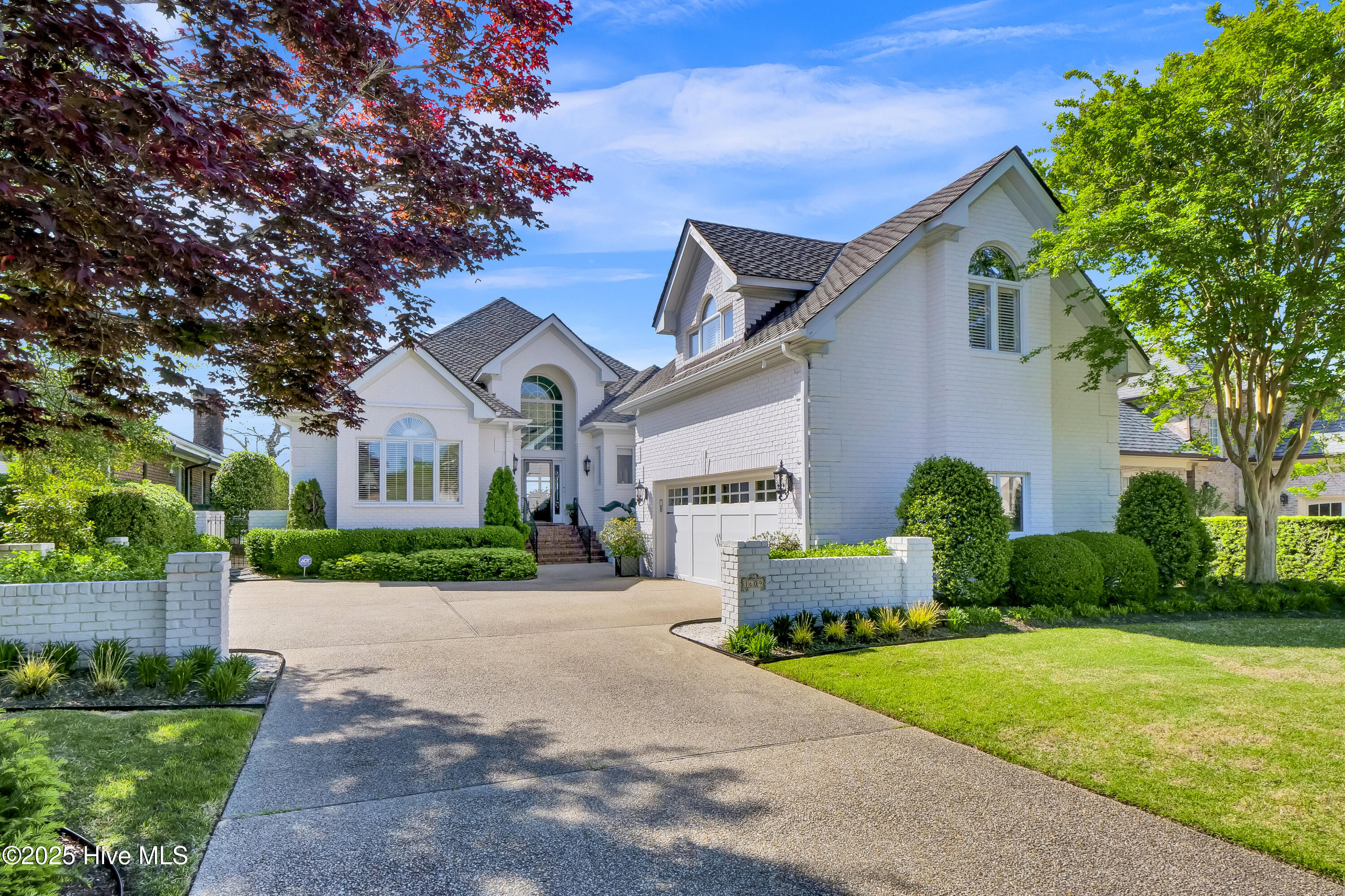 1609 Landfall Drive Property Photo
