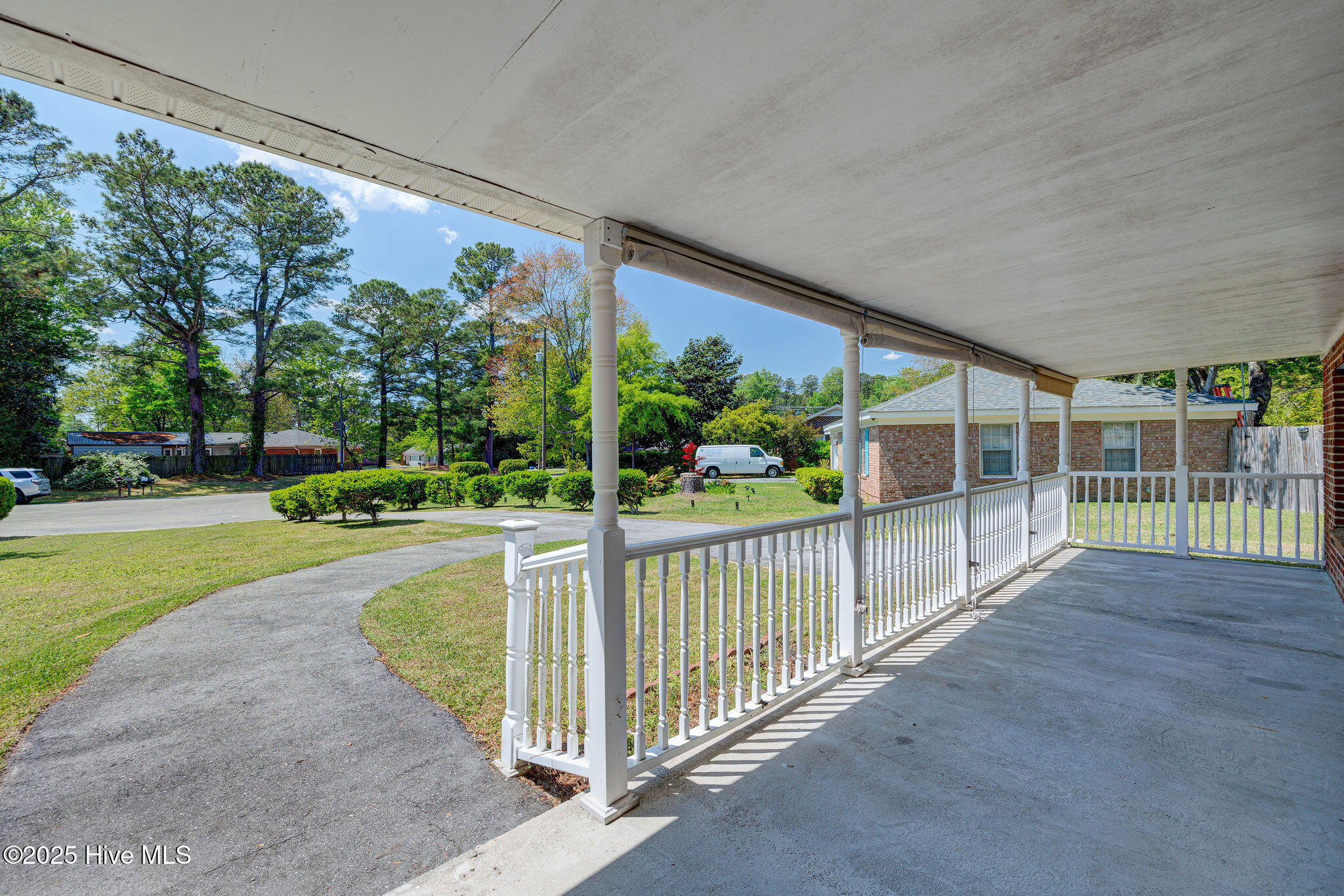 4509 Dullage Drive Property Photo 4