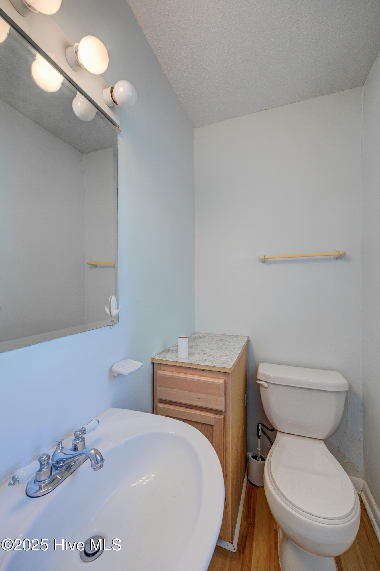 4509 Dullage Drive Property Photo 21