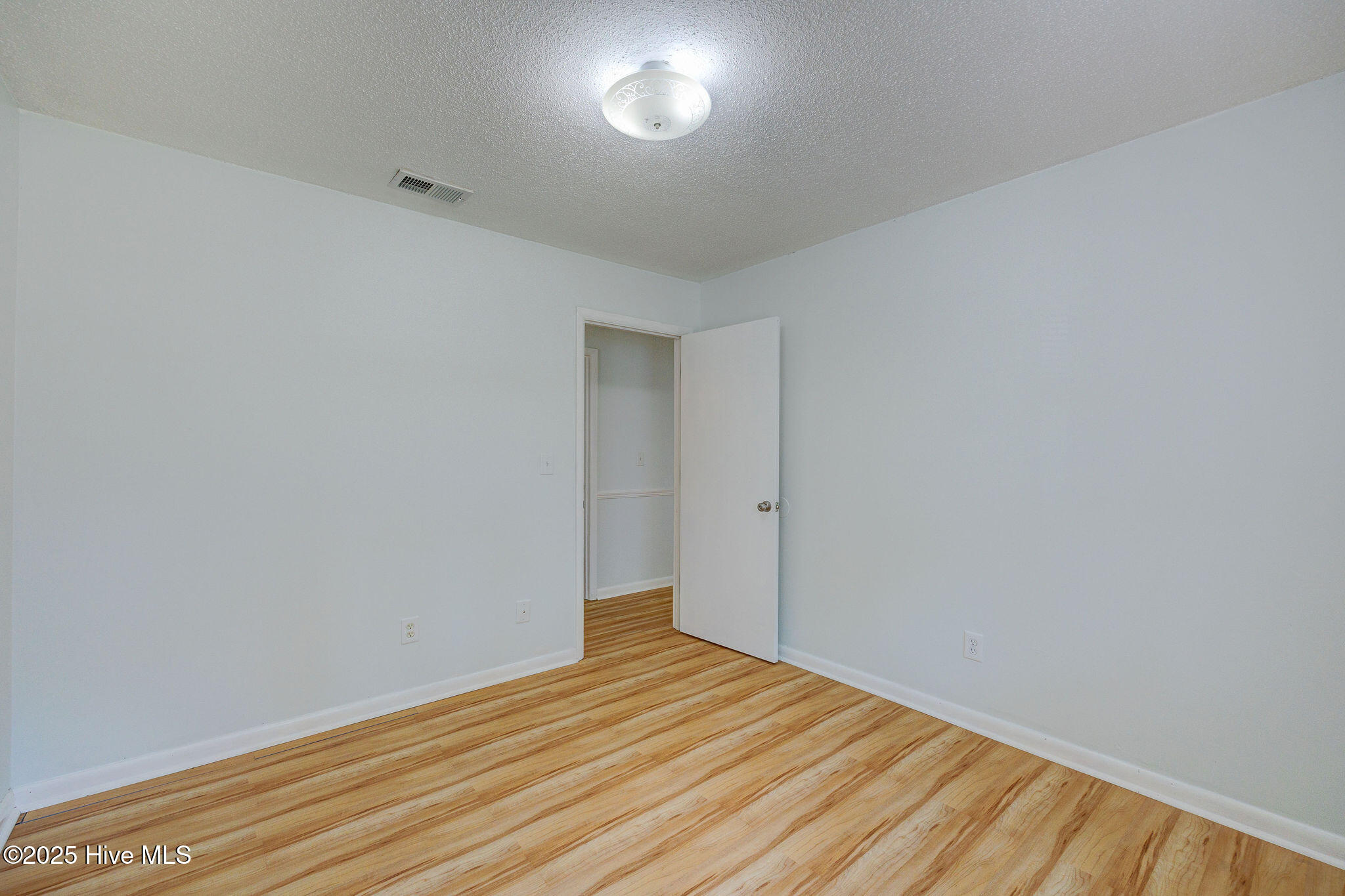 4509 Dullage Drive Property Photo 23