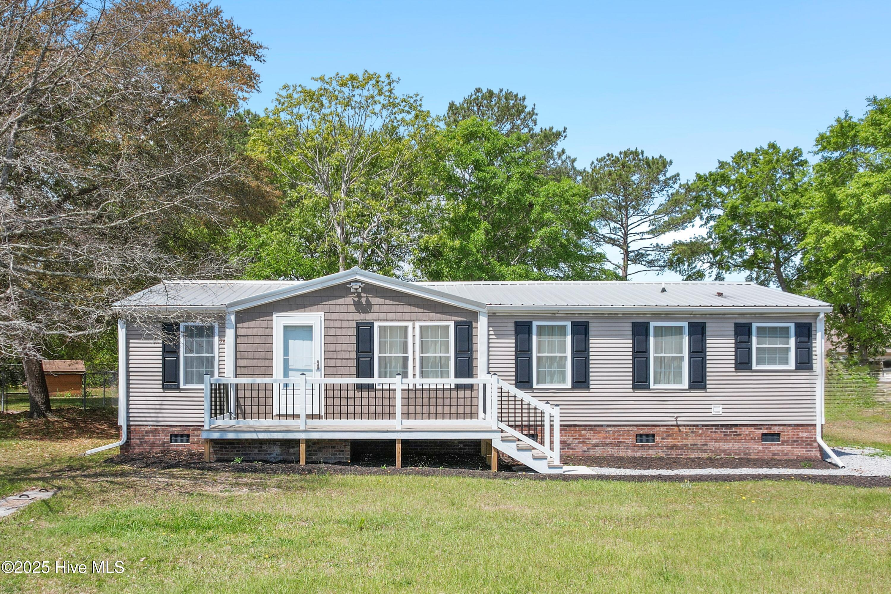 2183 Helmsman Drive Property Photo
