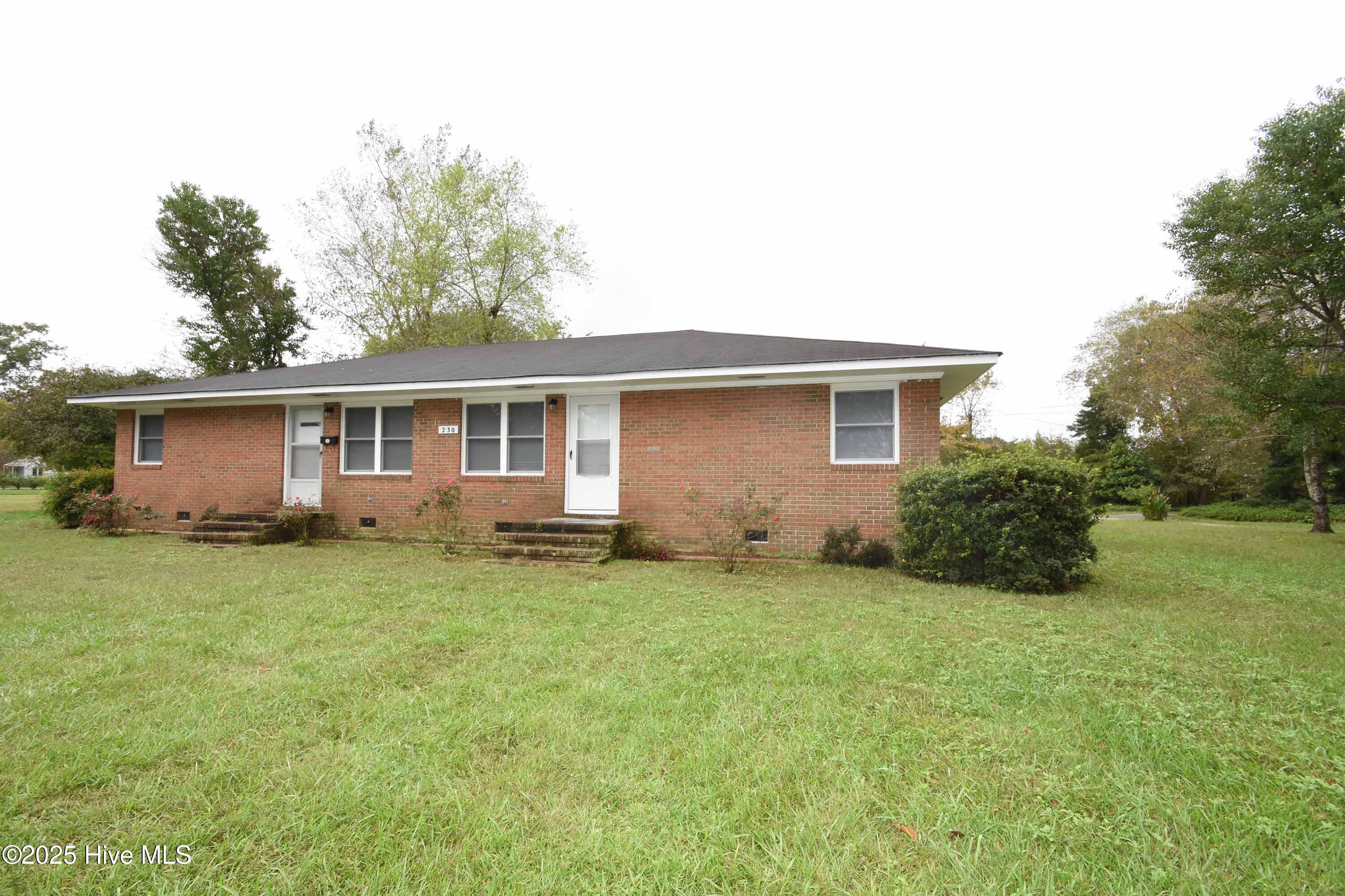 230 Second Street B Property Photo