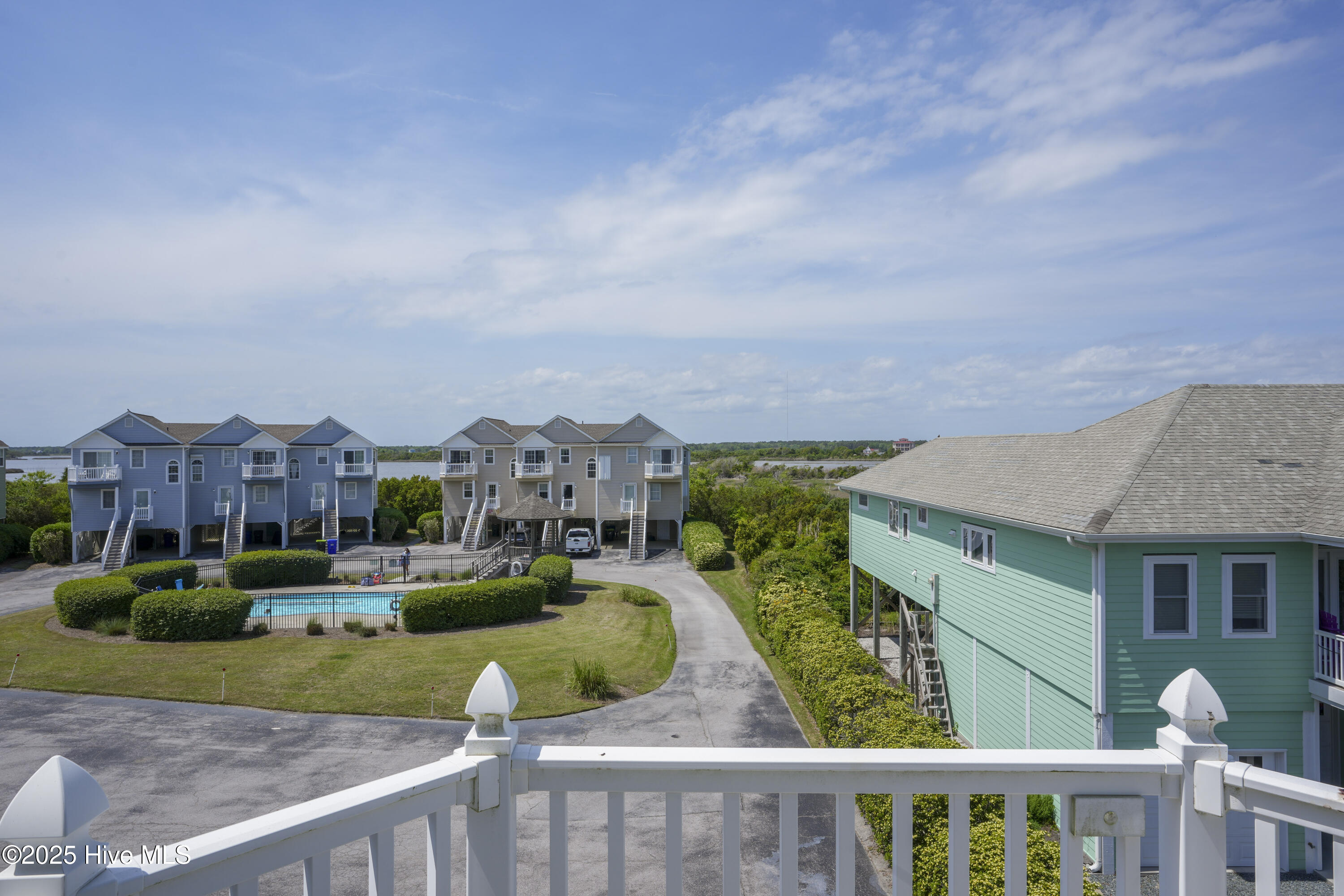 101 Heron Cay Court Property Photo 5