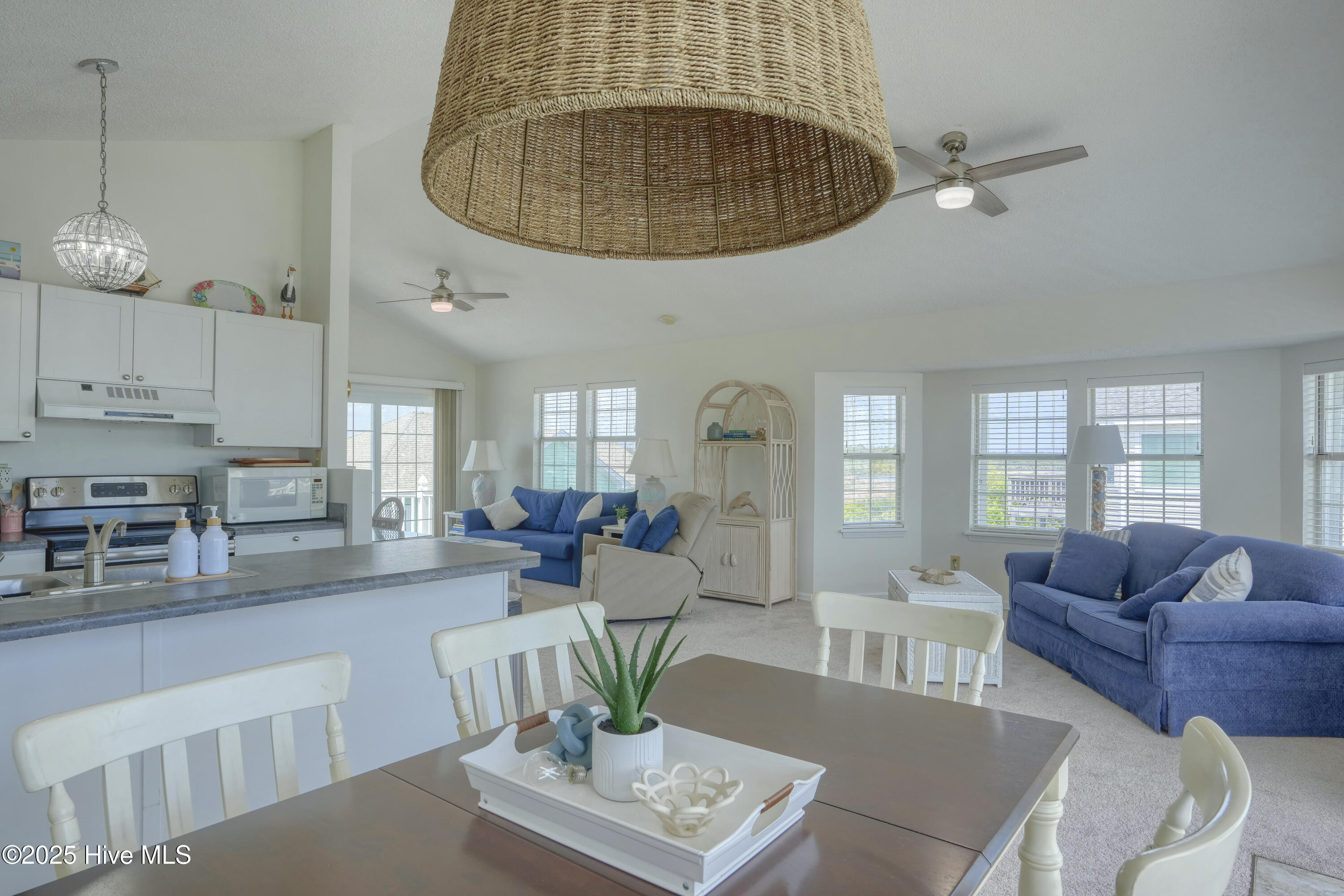 101 Heron Cay Court Property Photo 15