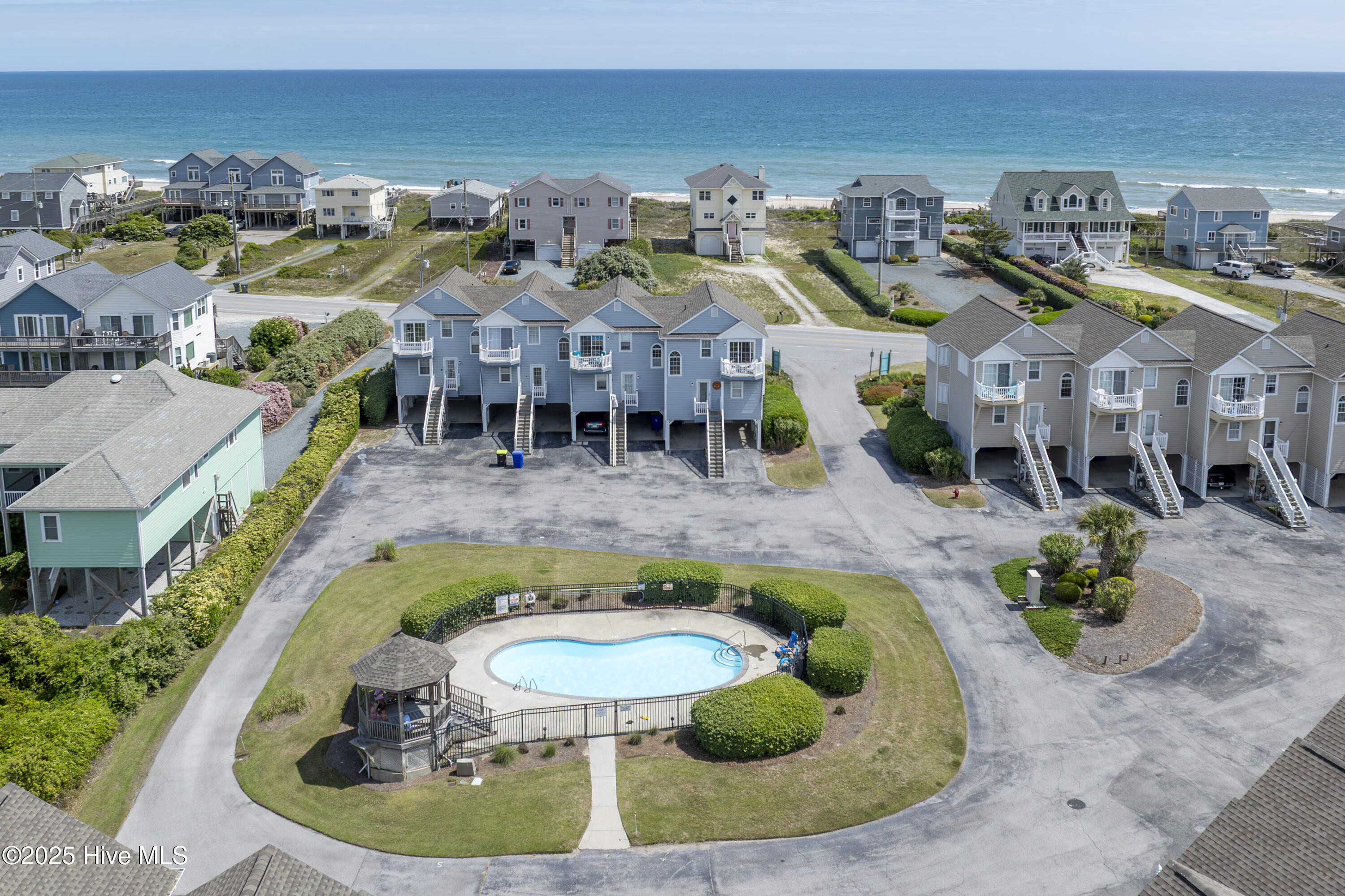 101 Heron Cay Court Property Photo 34