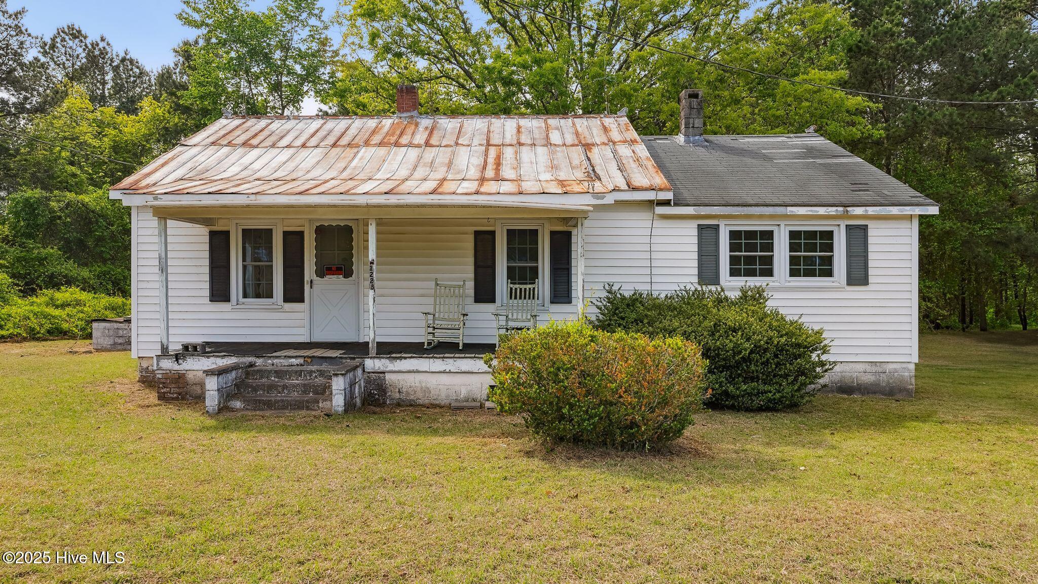 1228 Bryant Road Property Photo