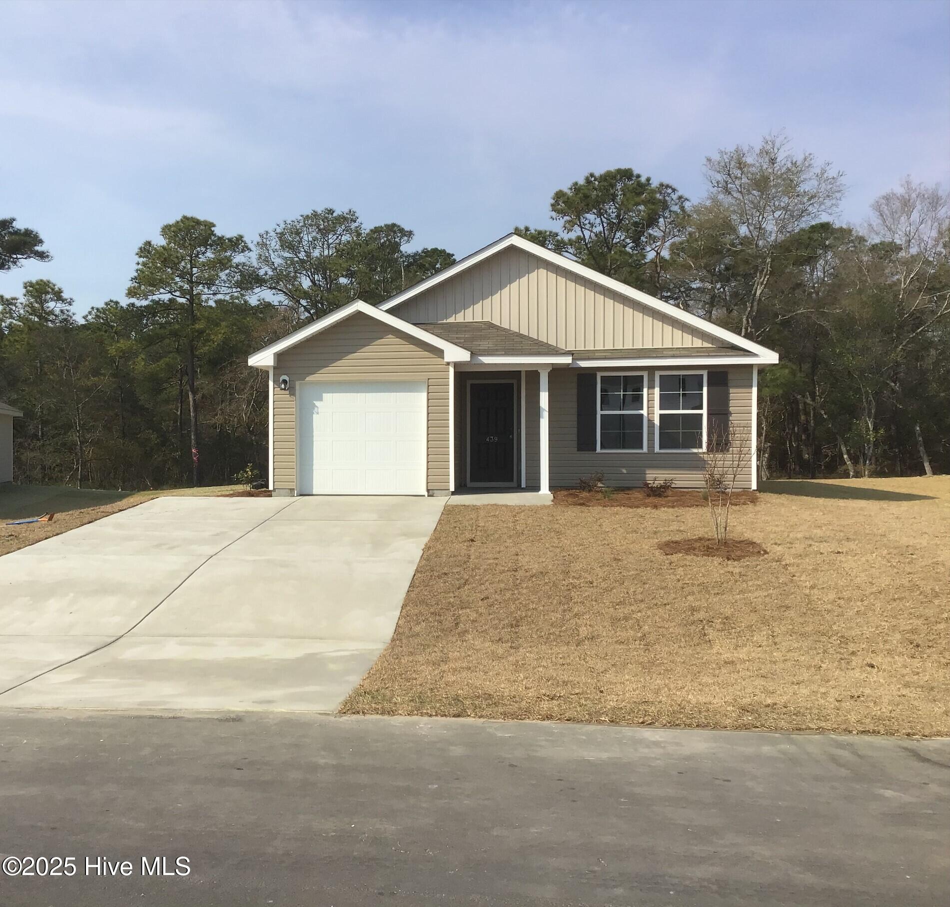 467 Hewett Landing Drive Property Photo