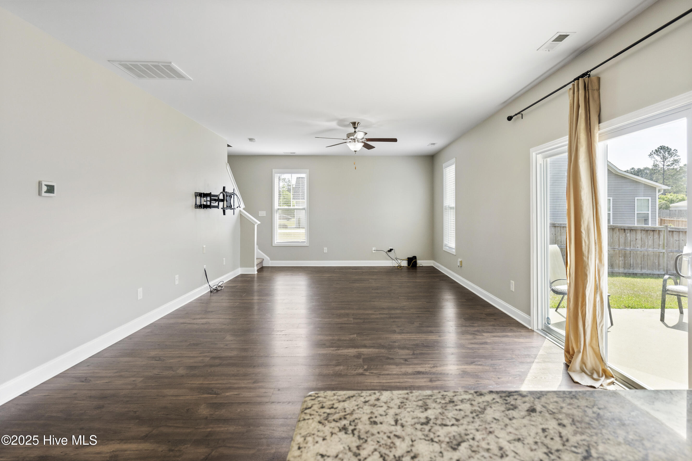 261 Bronze Drive Property Photo 10