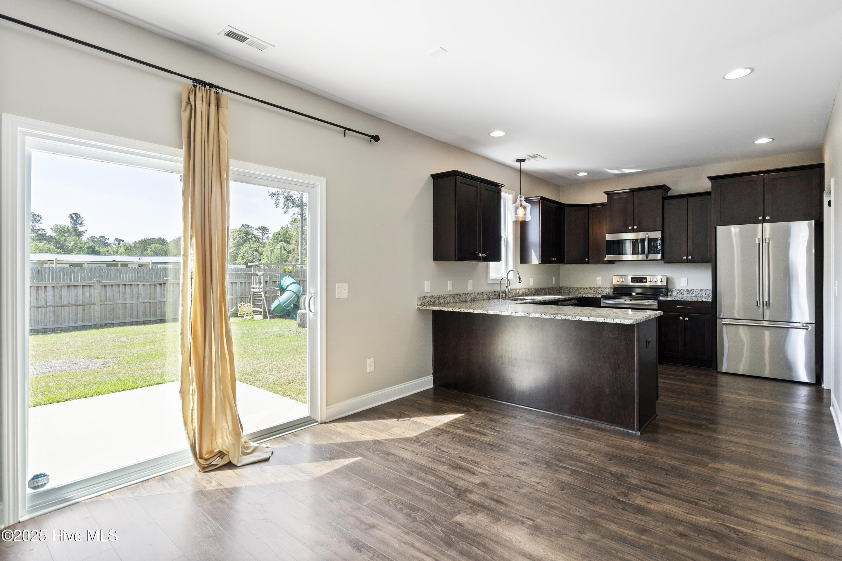 261 Bronze Drive Property Photo 11