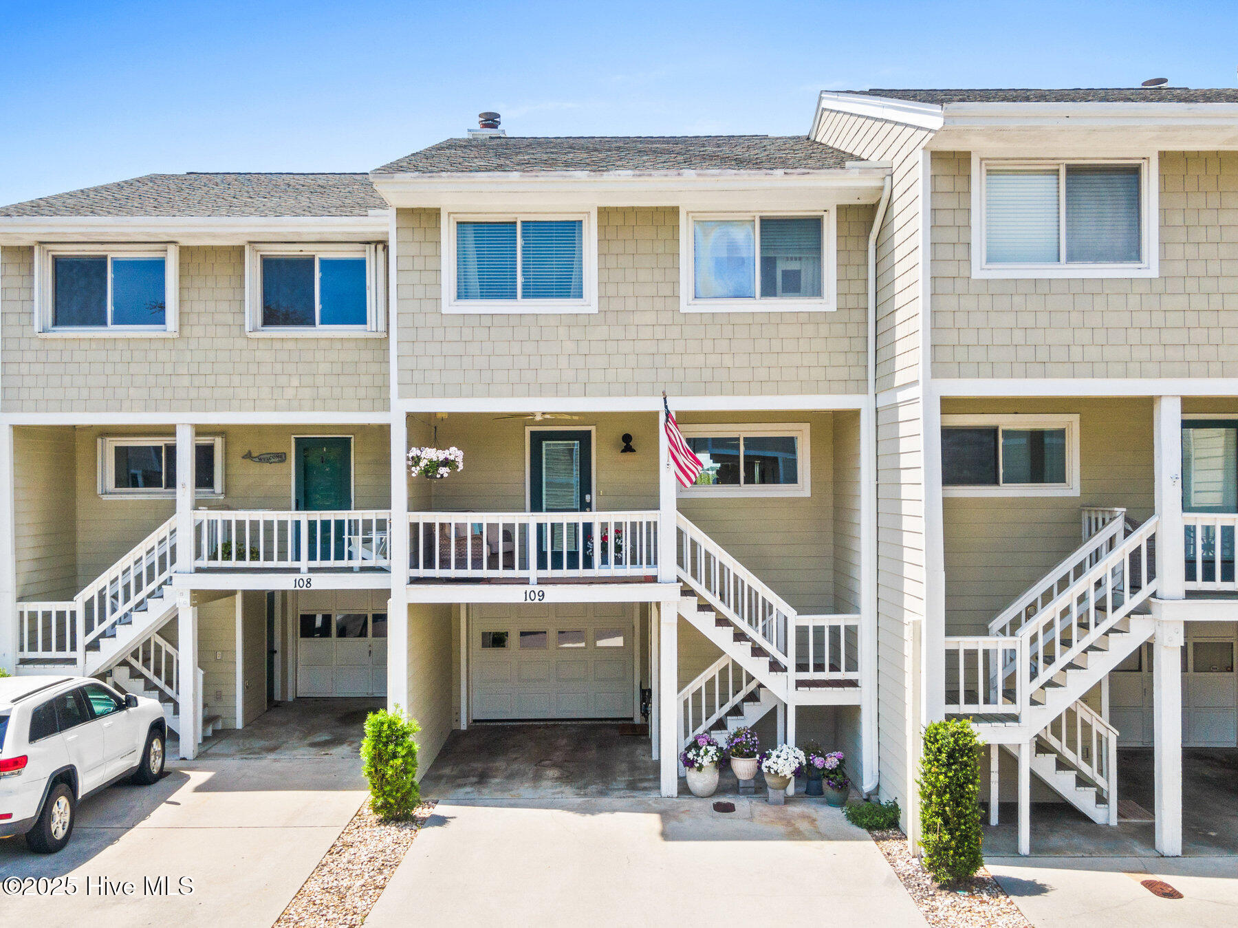 109 Lees Cut Property Photo 1