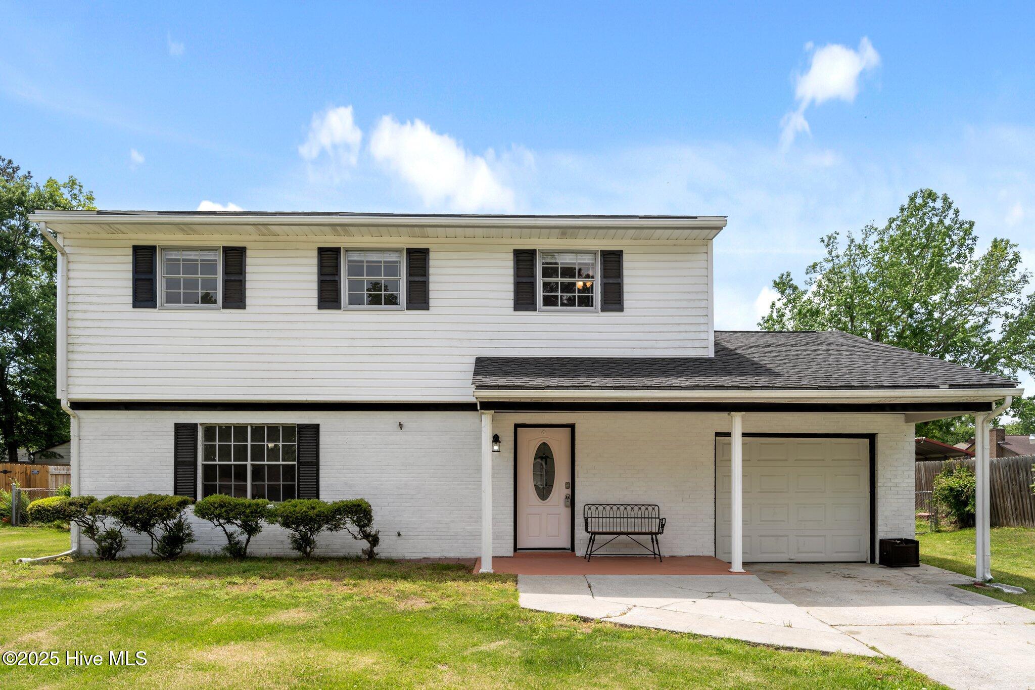 16 Walnut Drive Property Photo