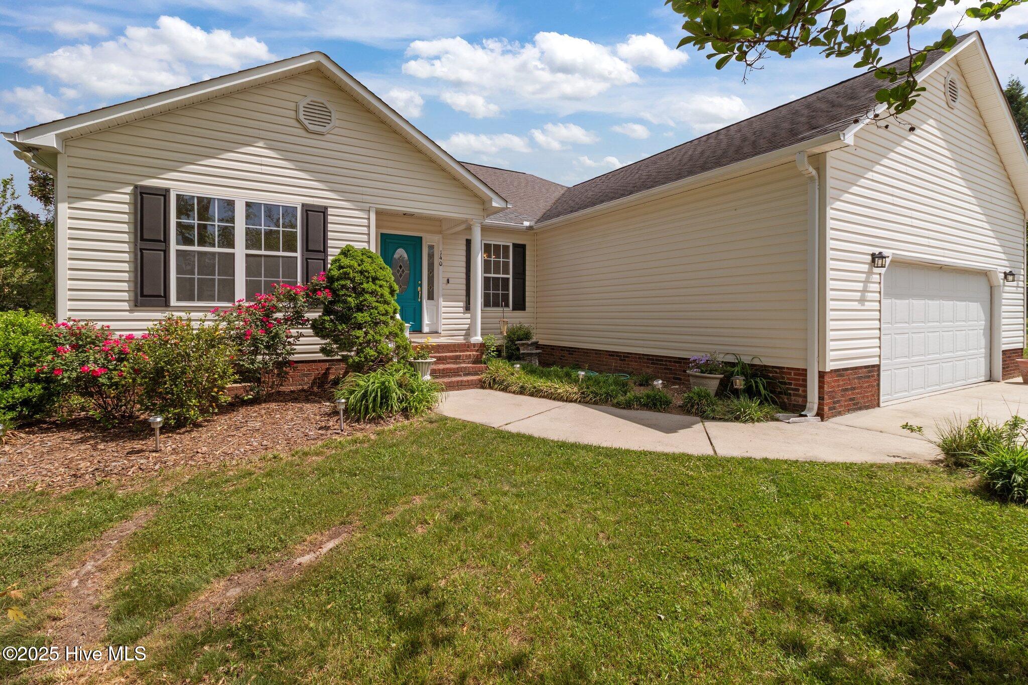140 Pin Oak Circle Property Photo