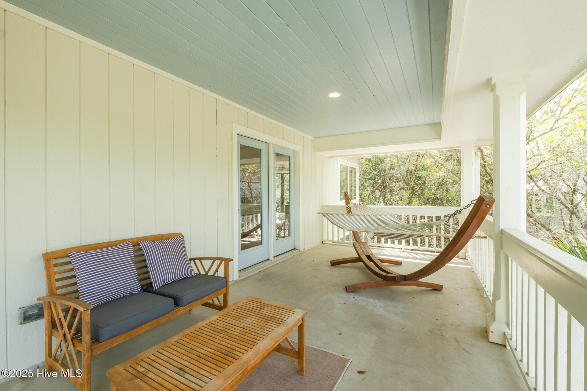 8 Racerunner Court Property Photo 15