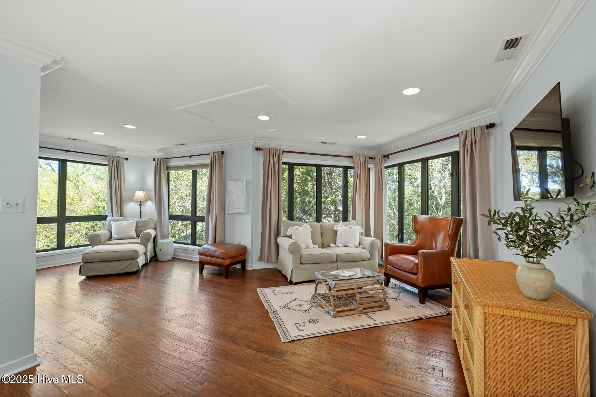 8 Racerunner Court Property Photo 22