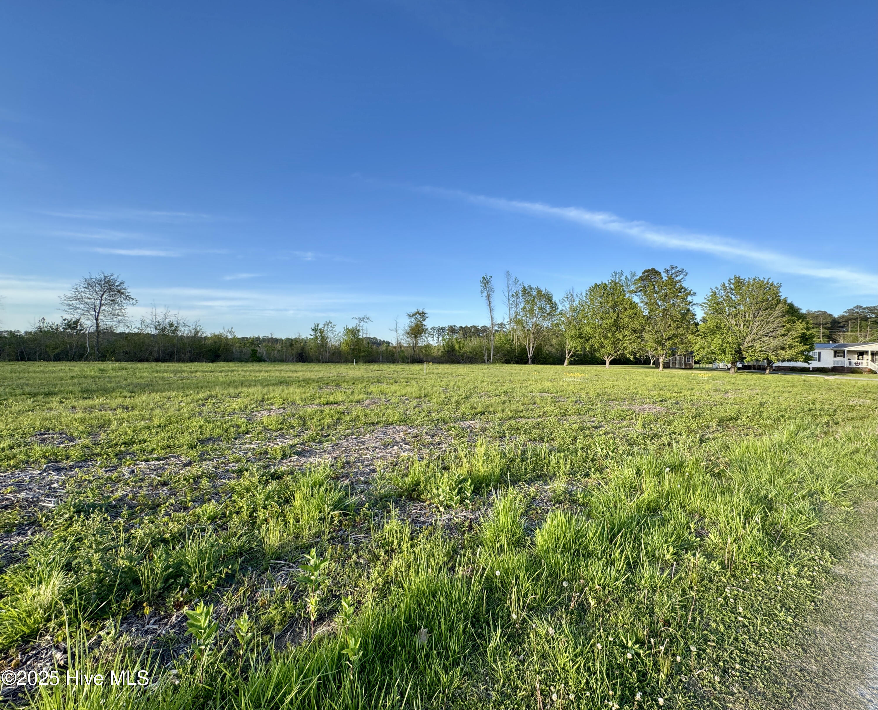 206 Meadowbrook Lane Property Photo 8