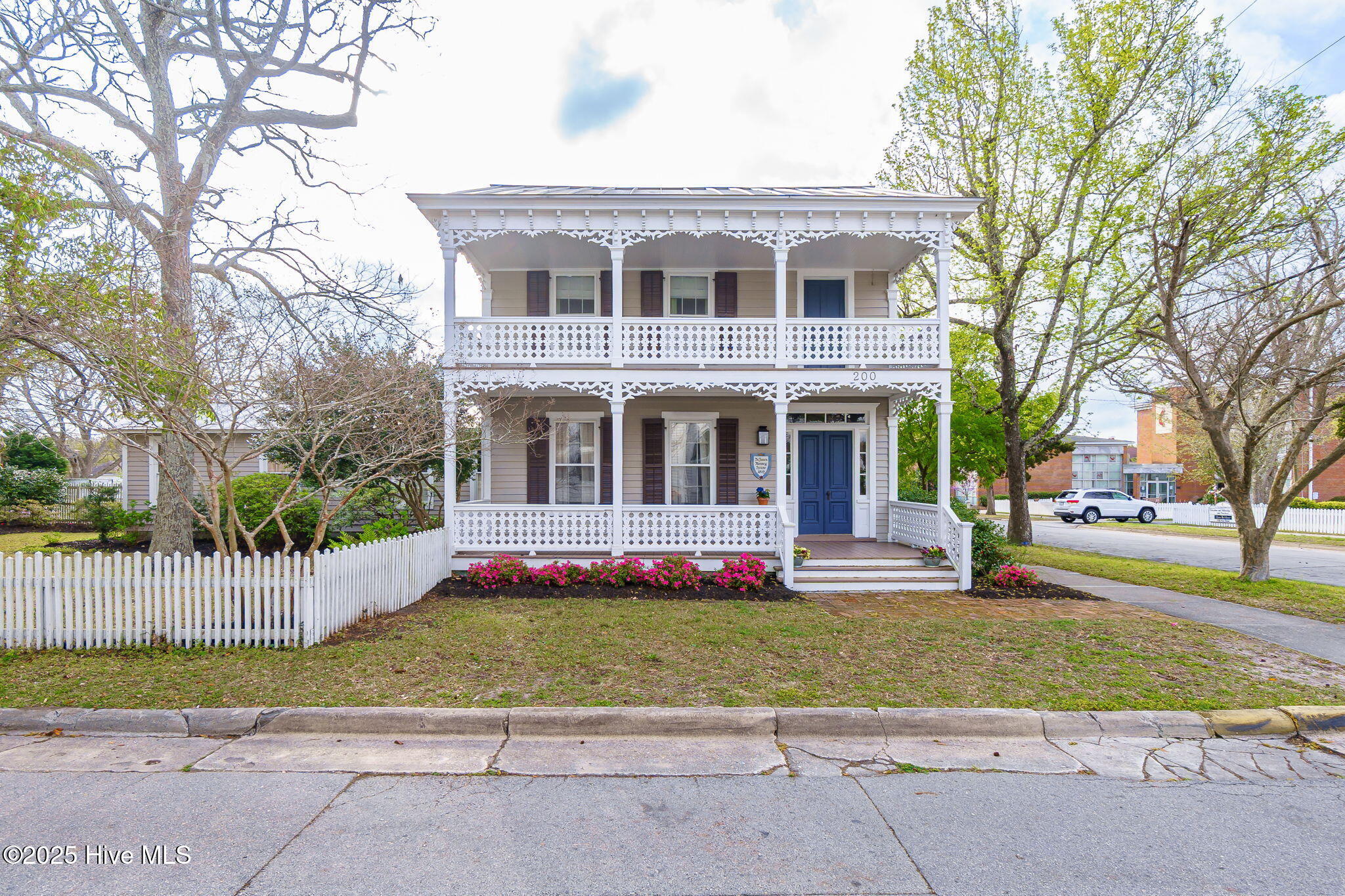 200 Craven Street Property Photo