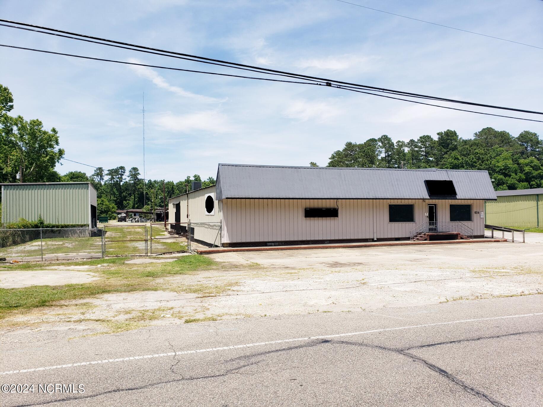 614 Washington Street Property Photo 8