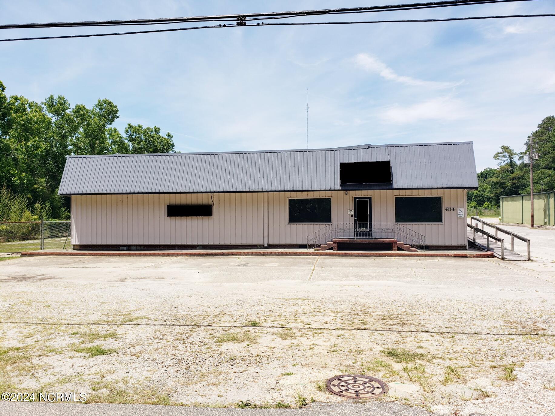 614 Washington Street Property Photo 13
