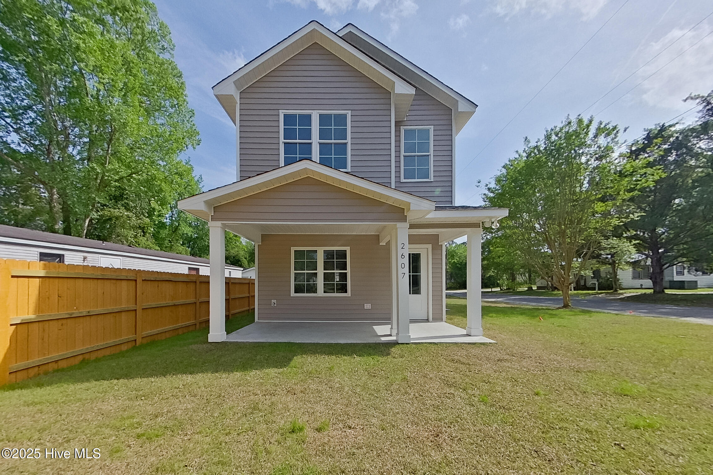 2607 Mckinley Avenue Property Photo