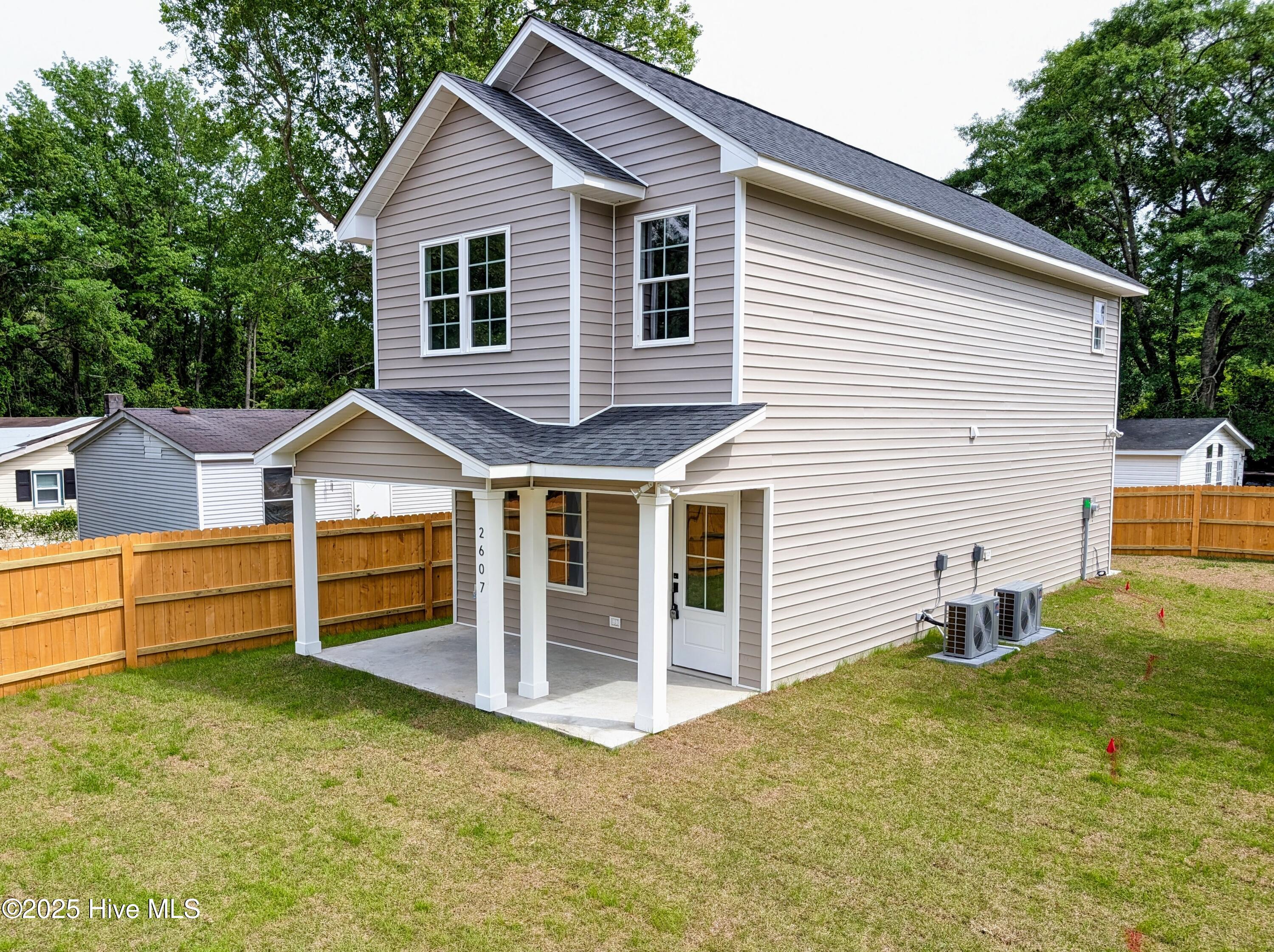 2607 Mckinley Avenue Property Photo 1