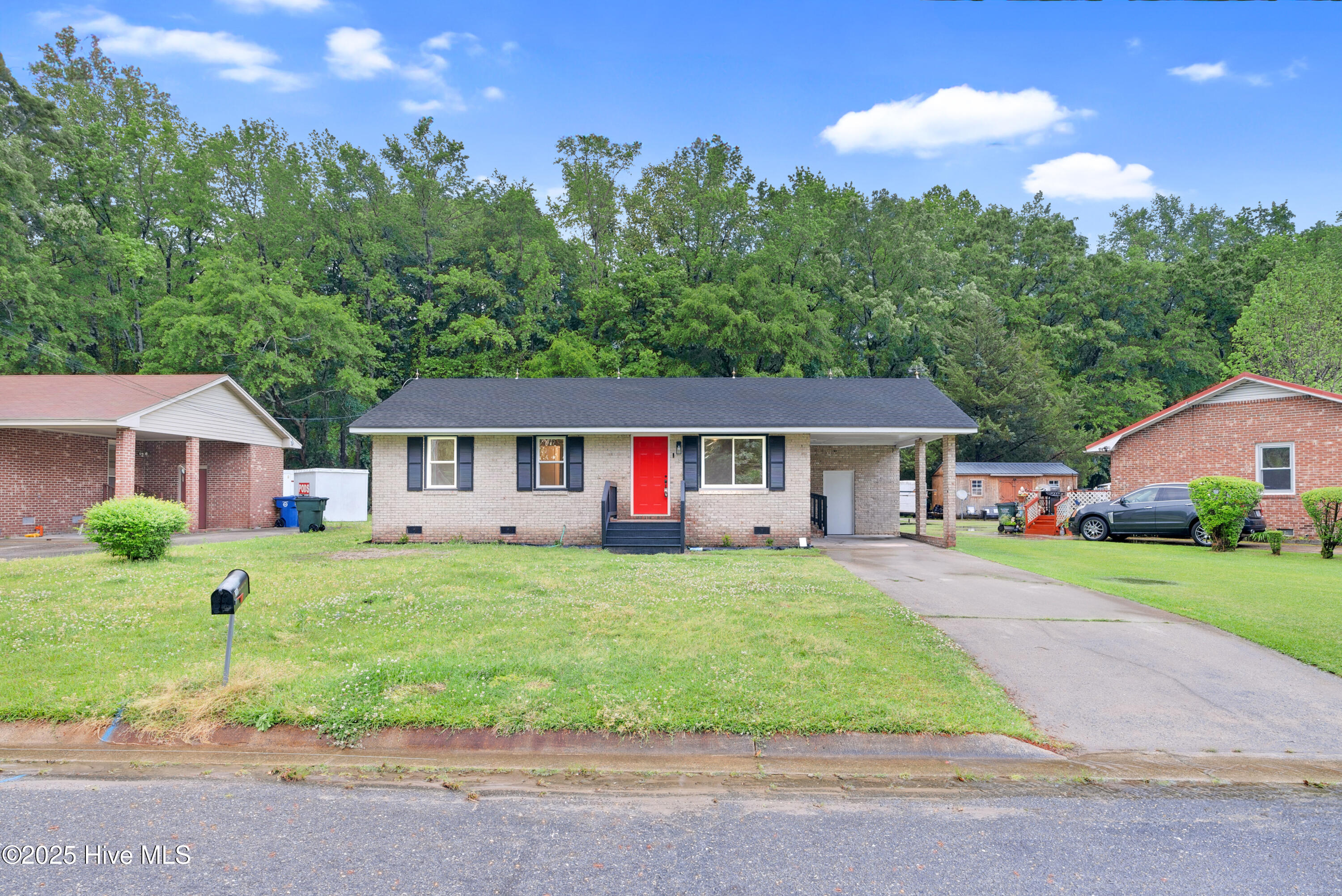 2116 Cedar Lane Property Photo 1