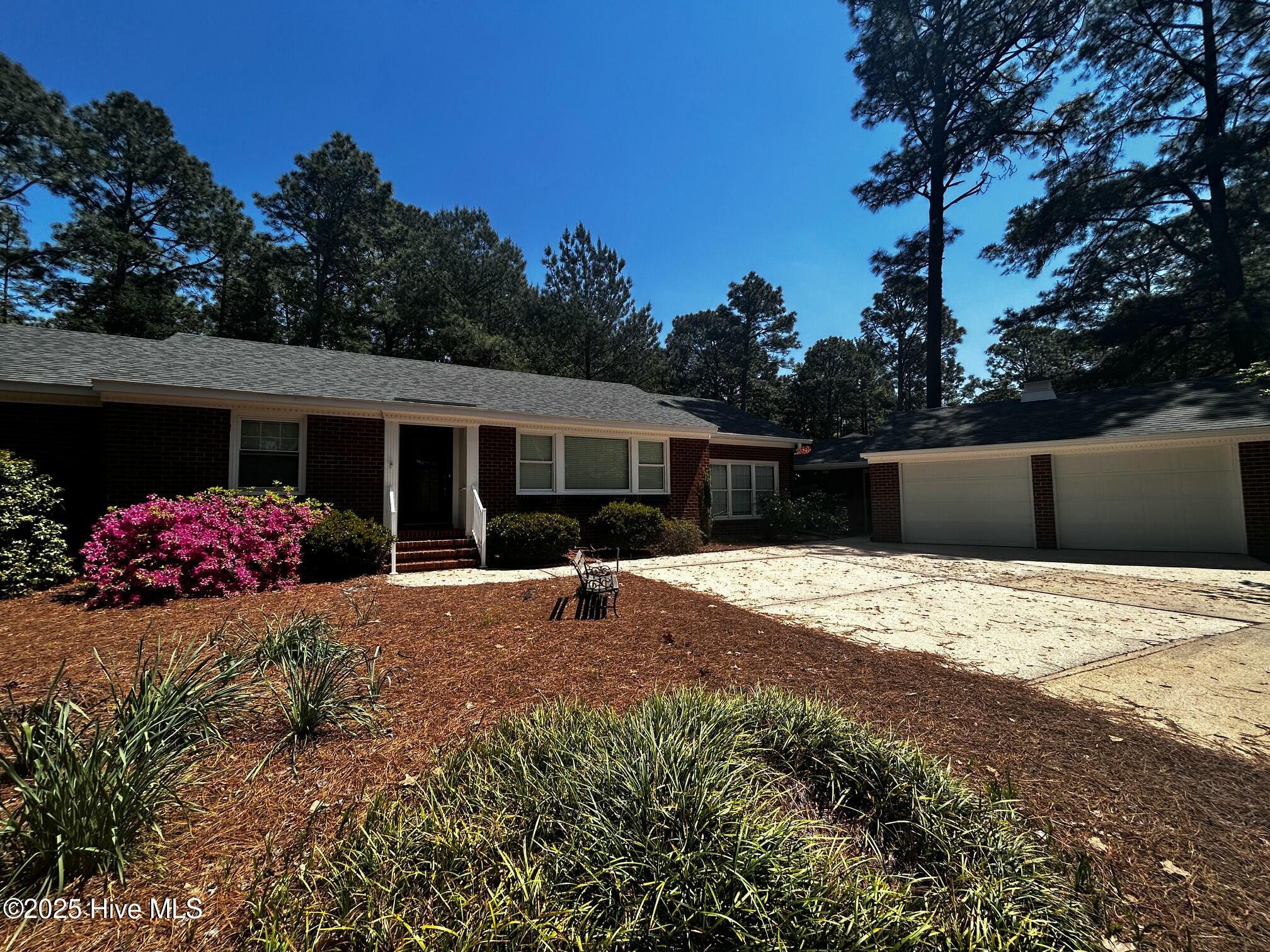 71 Pine Ridge Drive Property Photo