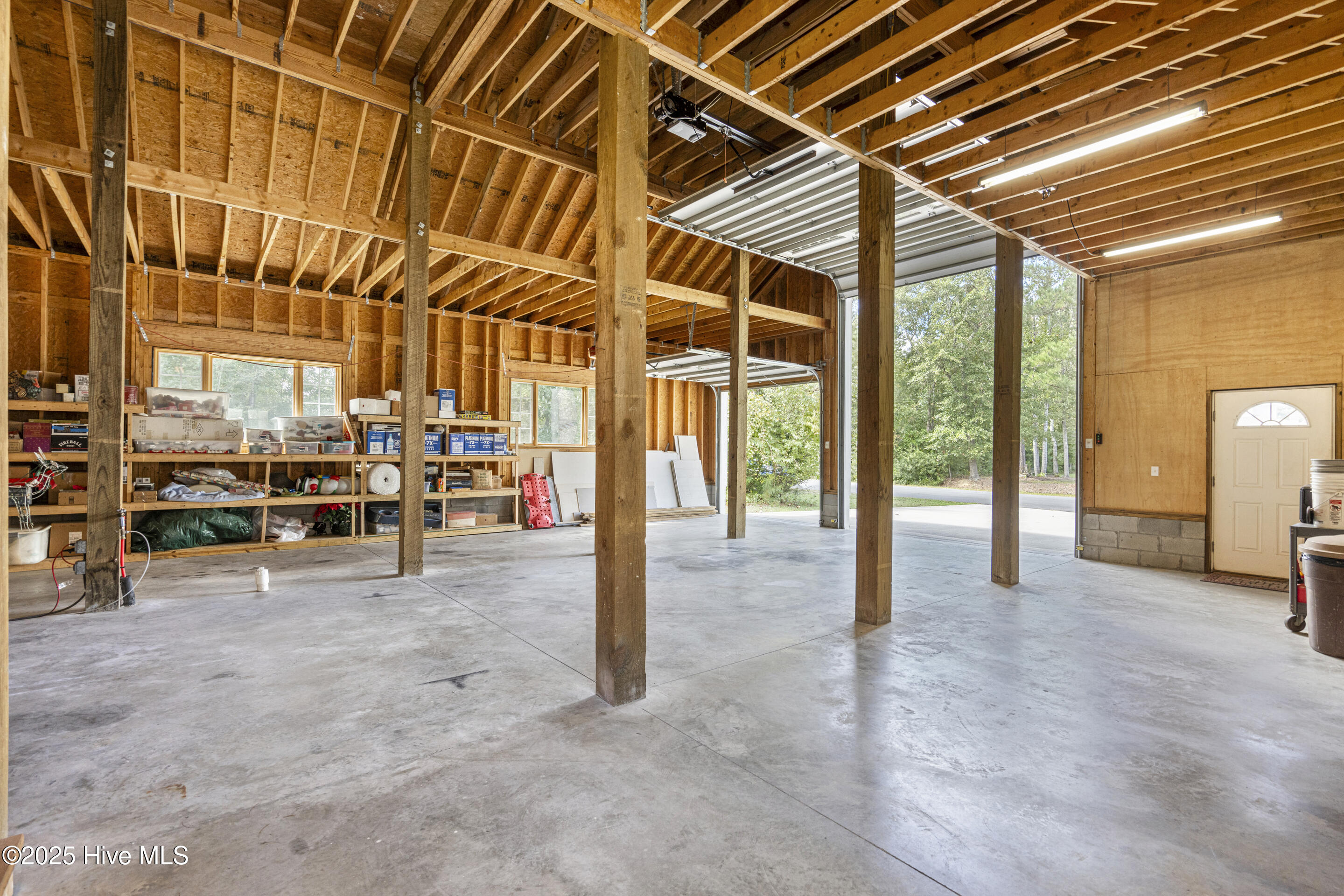 147 Pine Needle Drive Property Photo 7