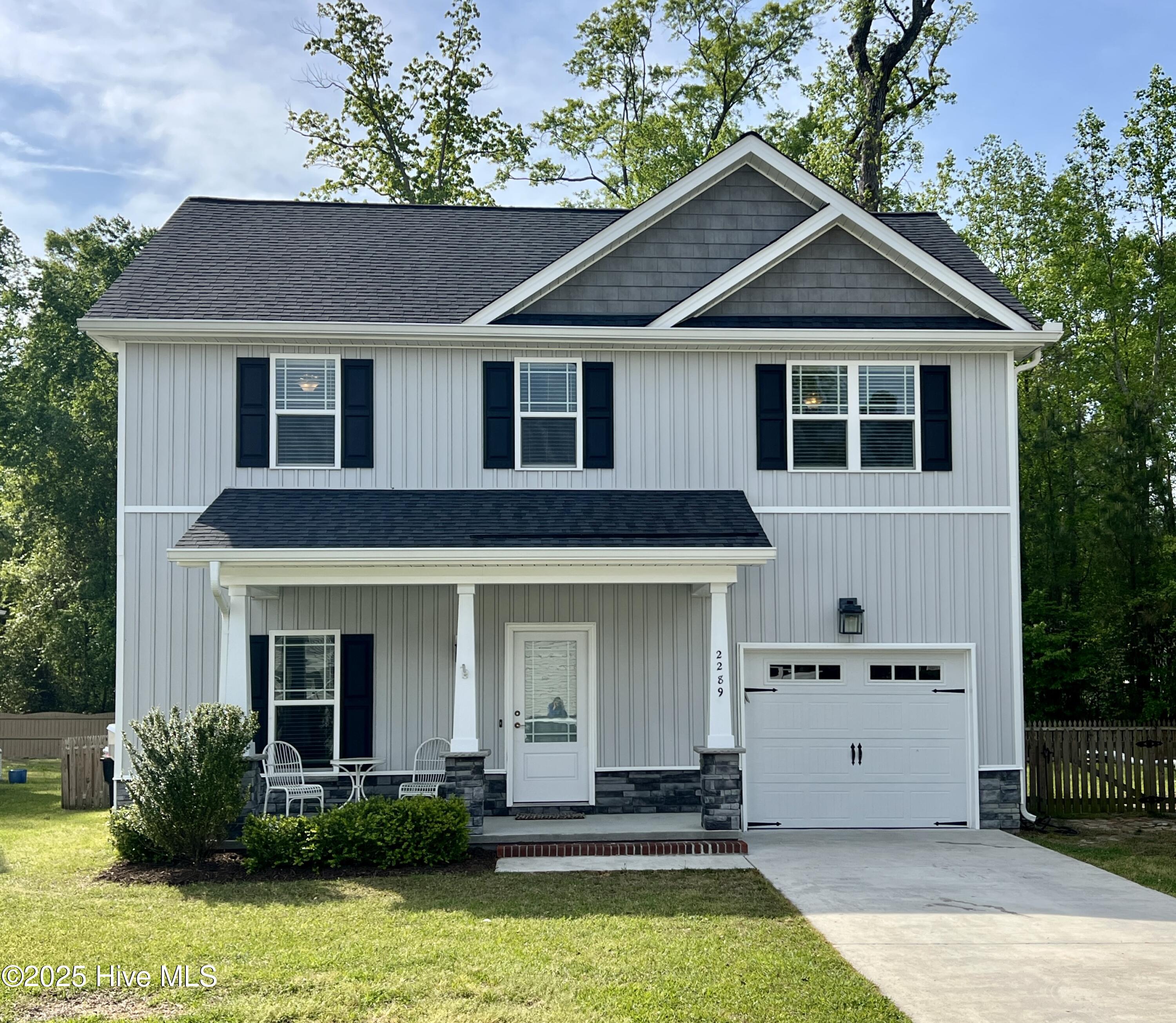 2289 Franklin Drive Property Photo