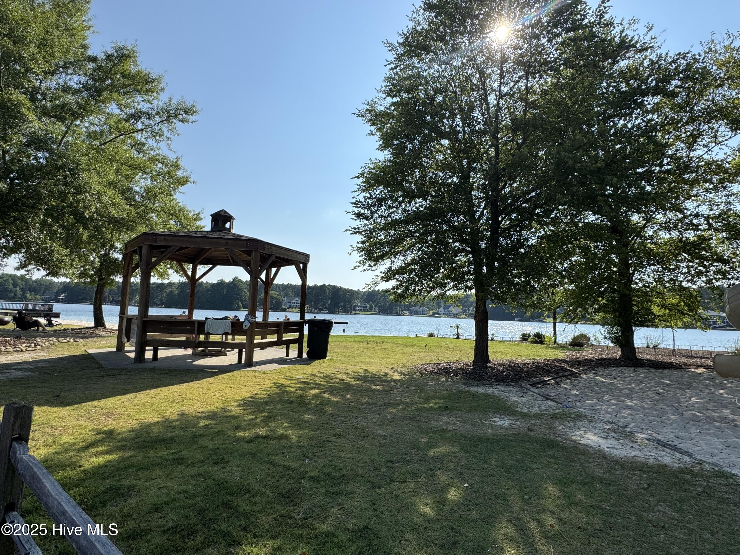 107 Pinnacle Court Property Photo 30