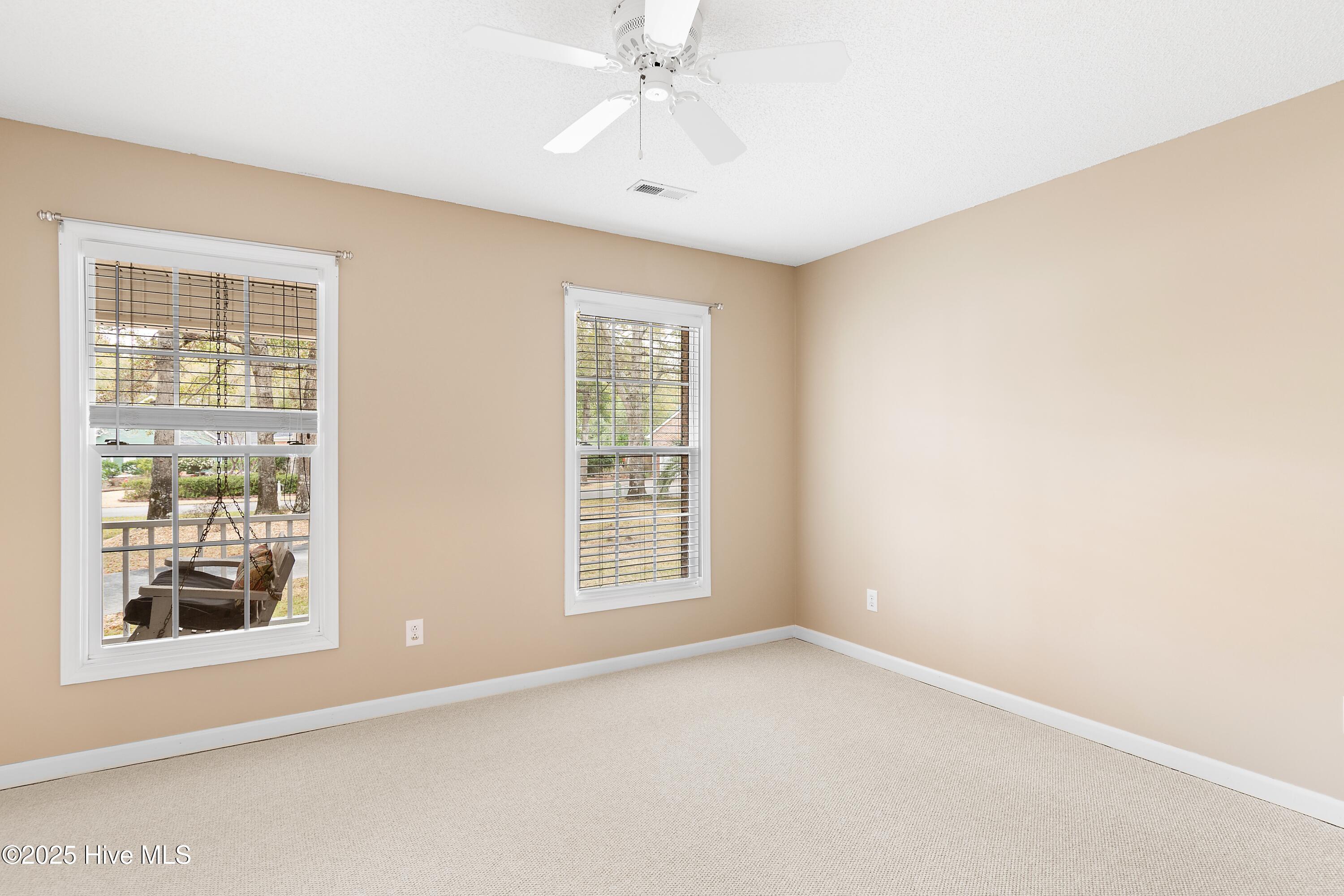 618 Oyster Bay Drive Property Photo 24