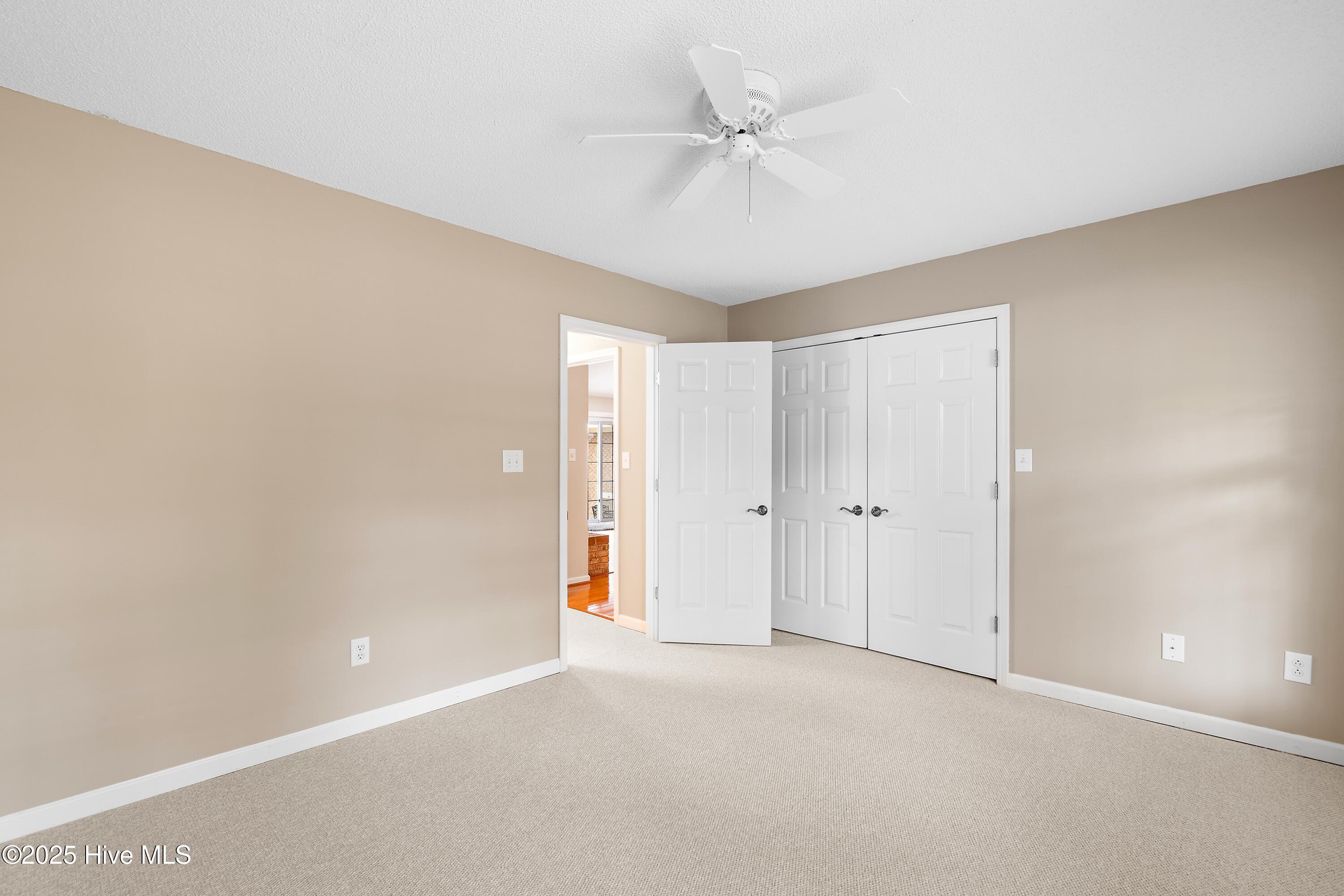618 Oyster Bay Drive Property Photo 25