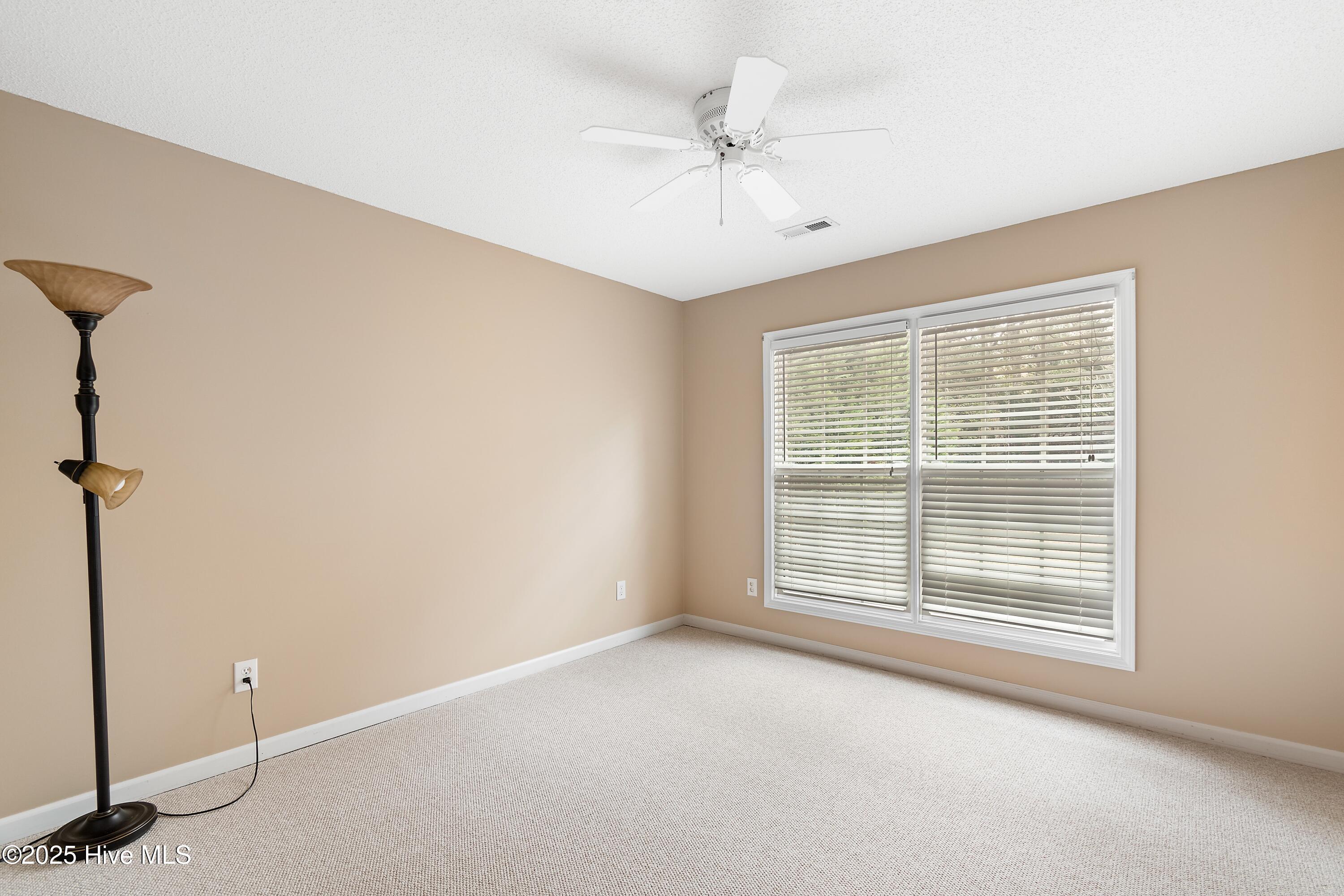 618 Oyster Bay Drive Property Photo 28