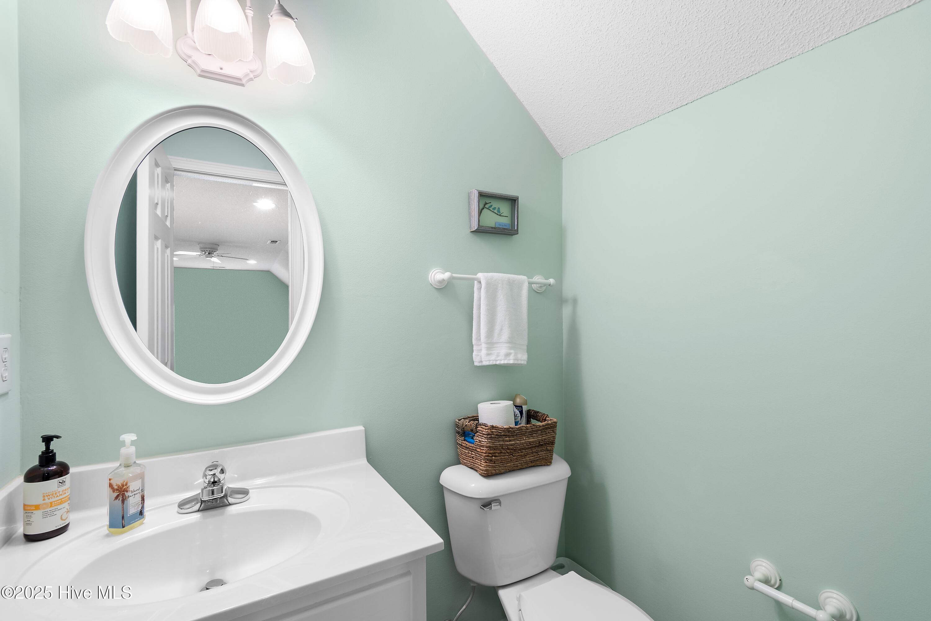 618 Oyster Bay Drive Property Photo 34