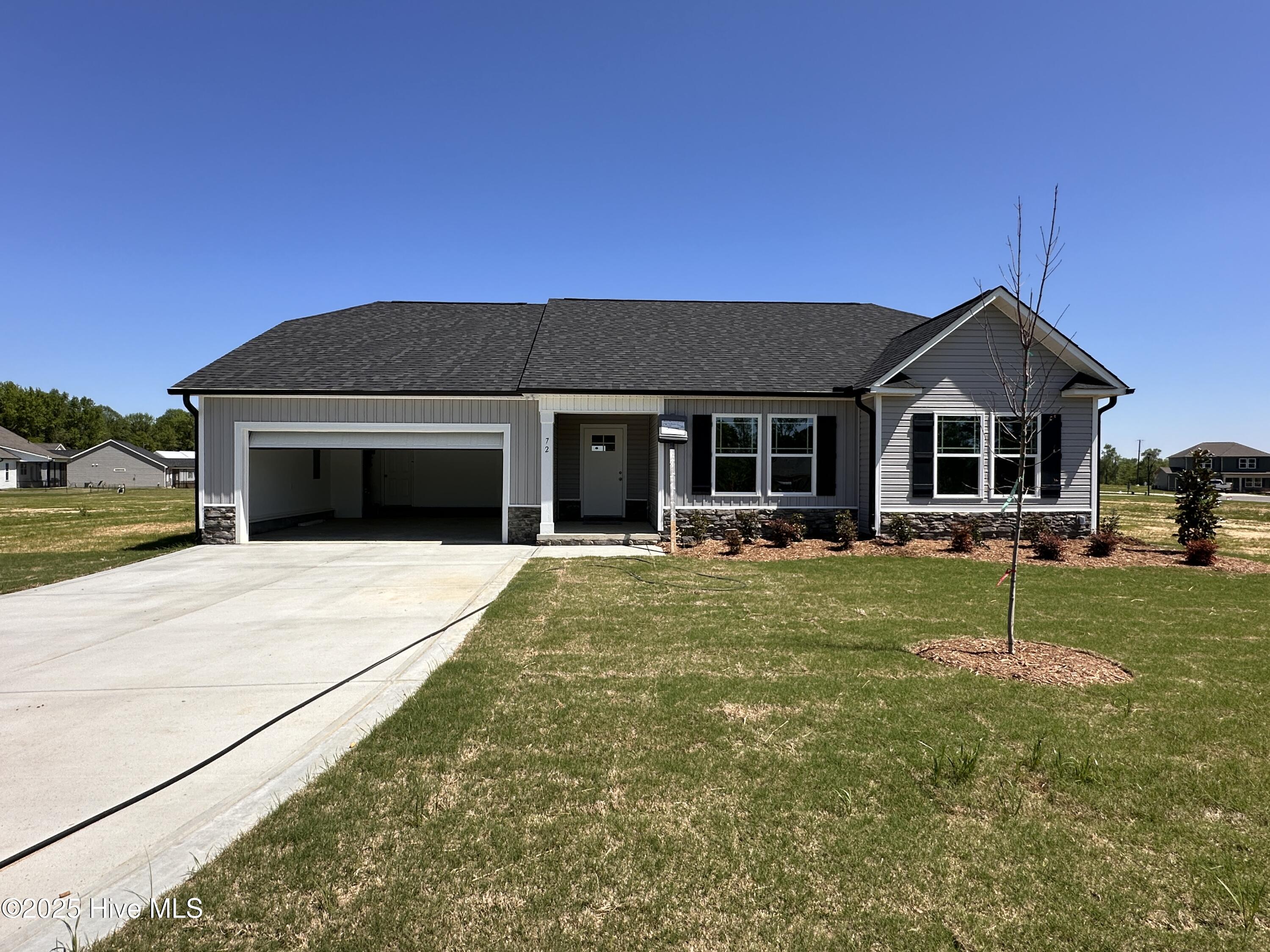 72 Ruskin Drive Property Photo