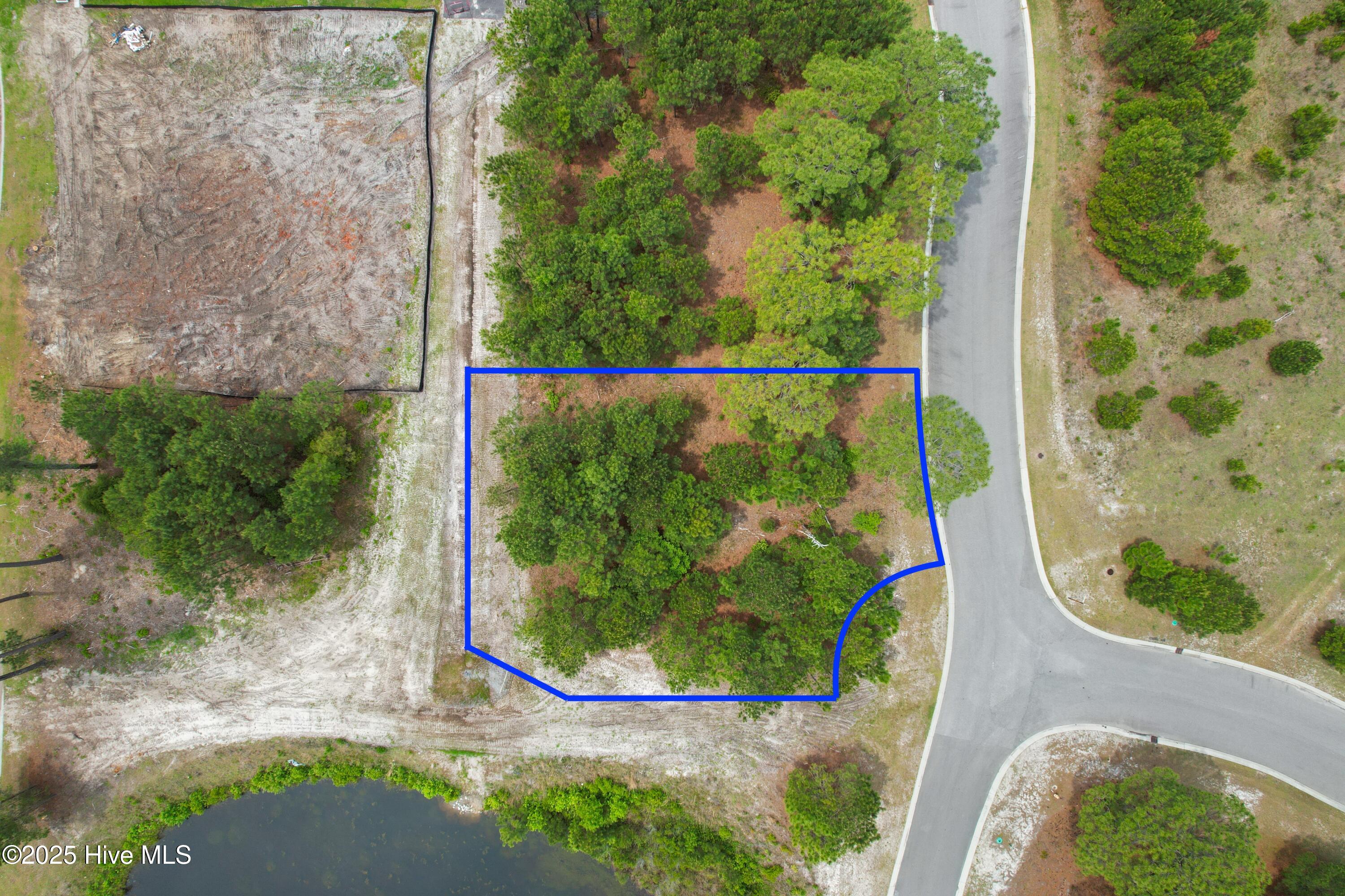 6087 Martinique Street Property Photo 13